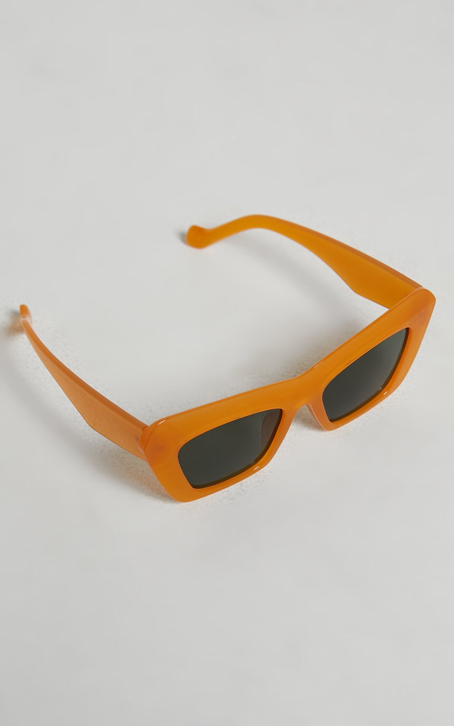 Joelletta Sunglasses in Orange