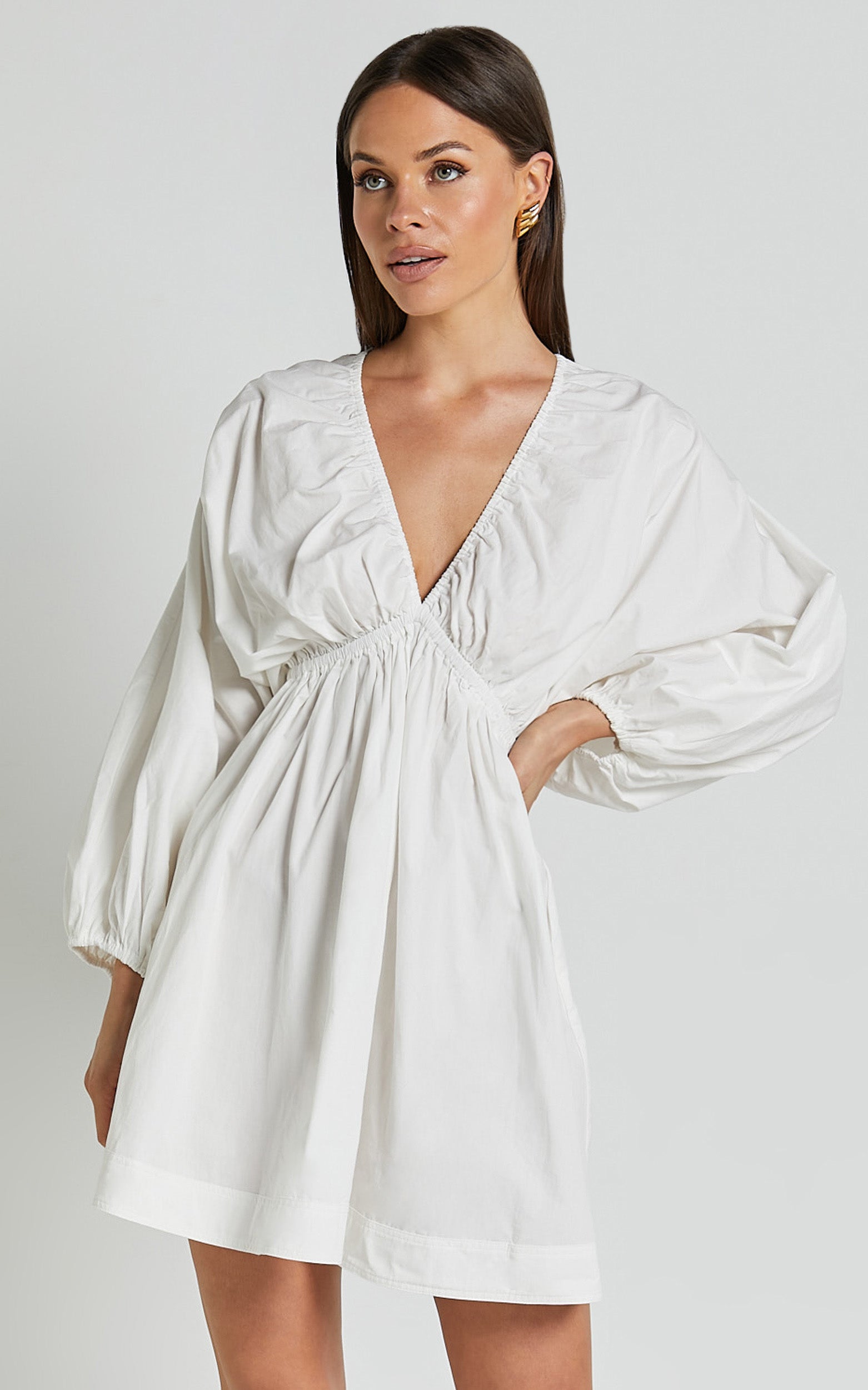 Josette Mini Dress - Plunge Neck Balloon Sleeve Smock Dress in Off White