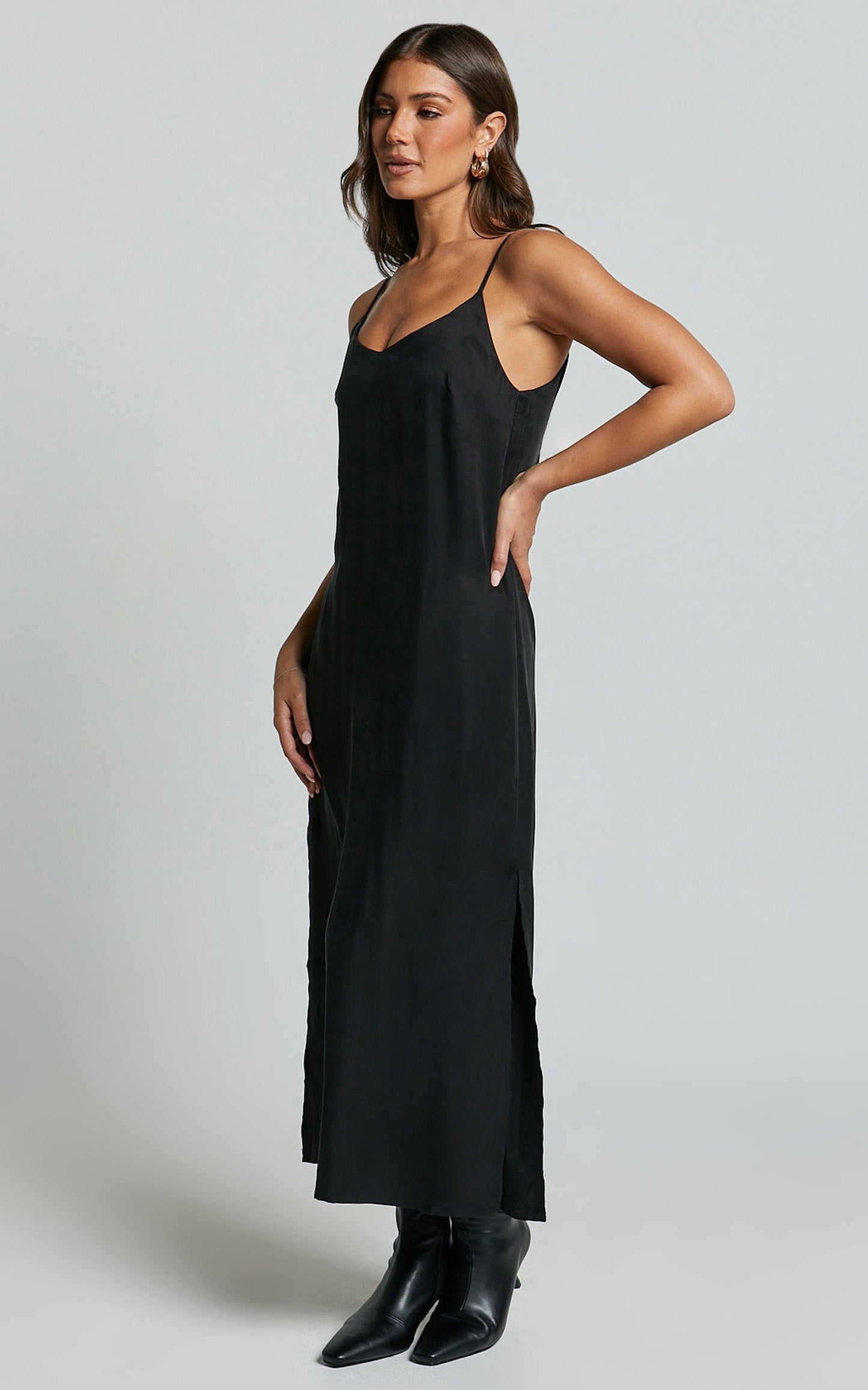 Kaeshia Midi Dress - Strappy V Neck Cupro Slip Dress in Black