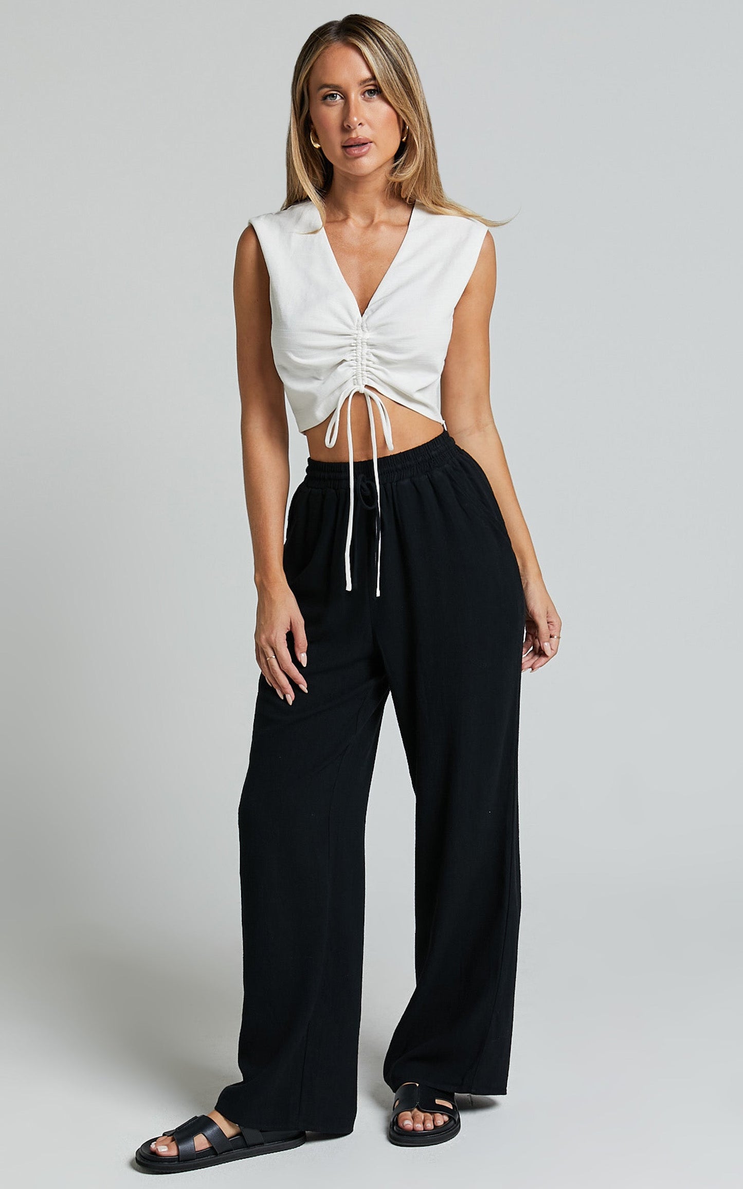 Kala Pants - Mid Waisted Relaxed Elastic Waist Pants in Black