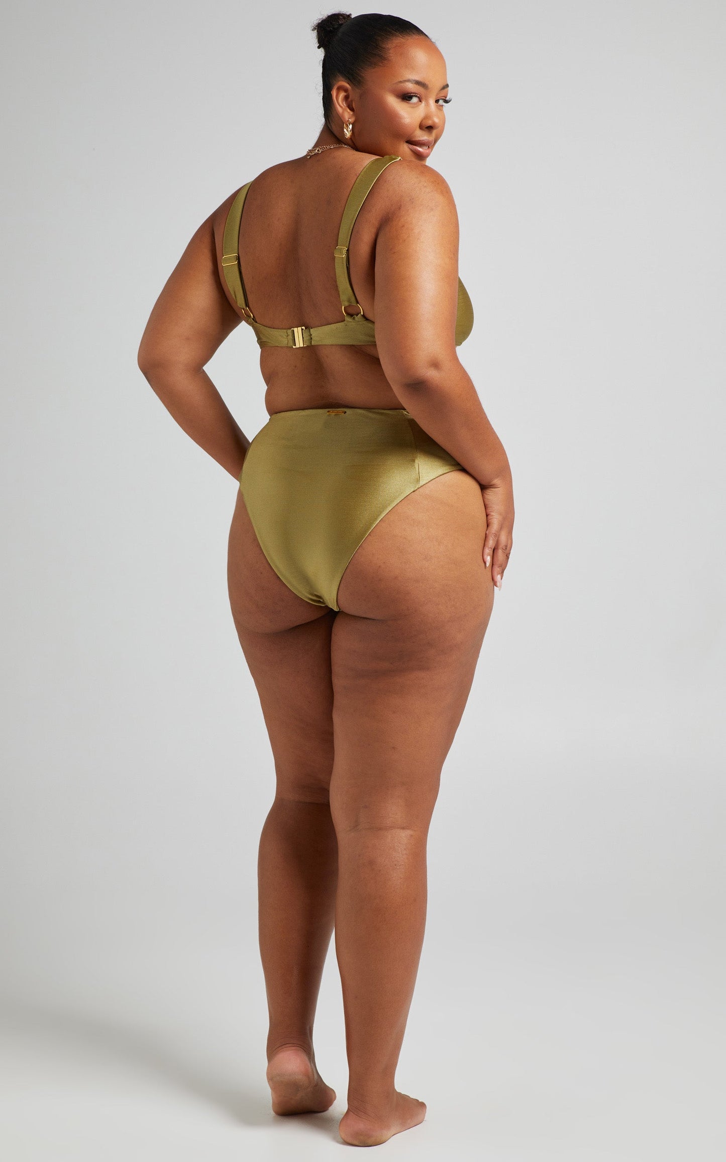 Manu High Waisted Bottoms in Olive