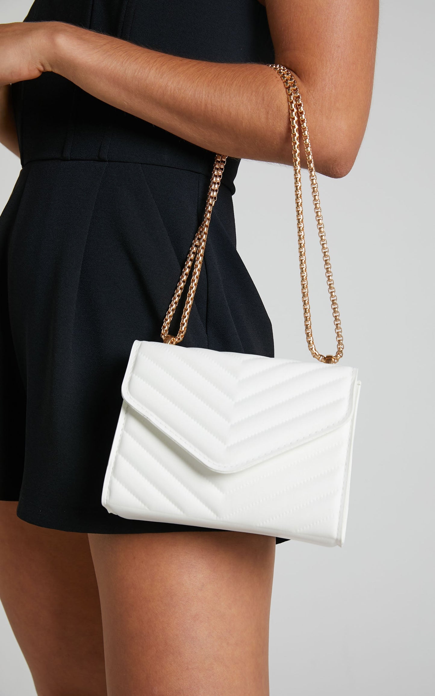 Kalinda Bag - Double Box Chain Shoulder Bag in White