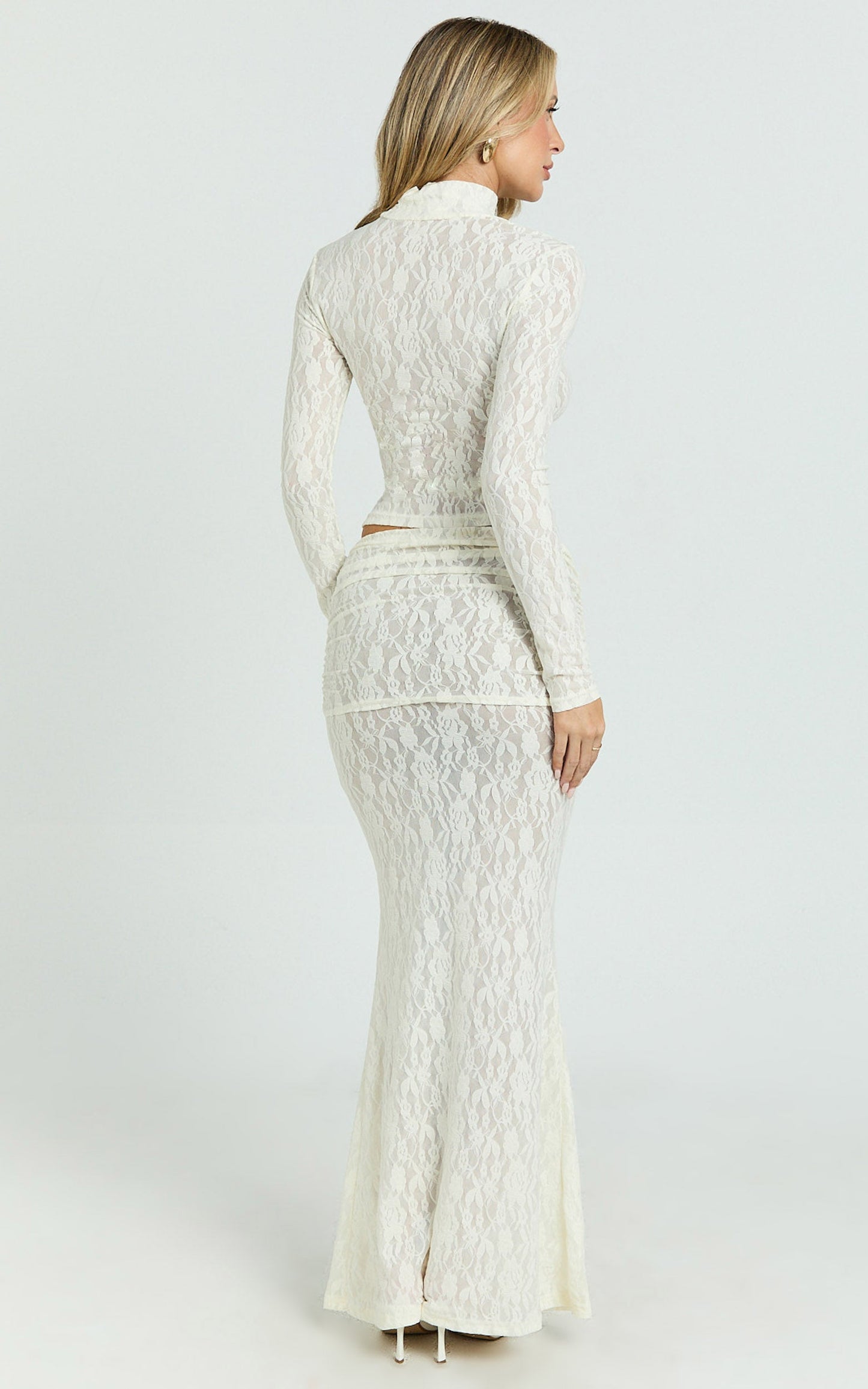 Kathleen Top - Turtle Neck Long Sleeve Jersey Top in Cream