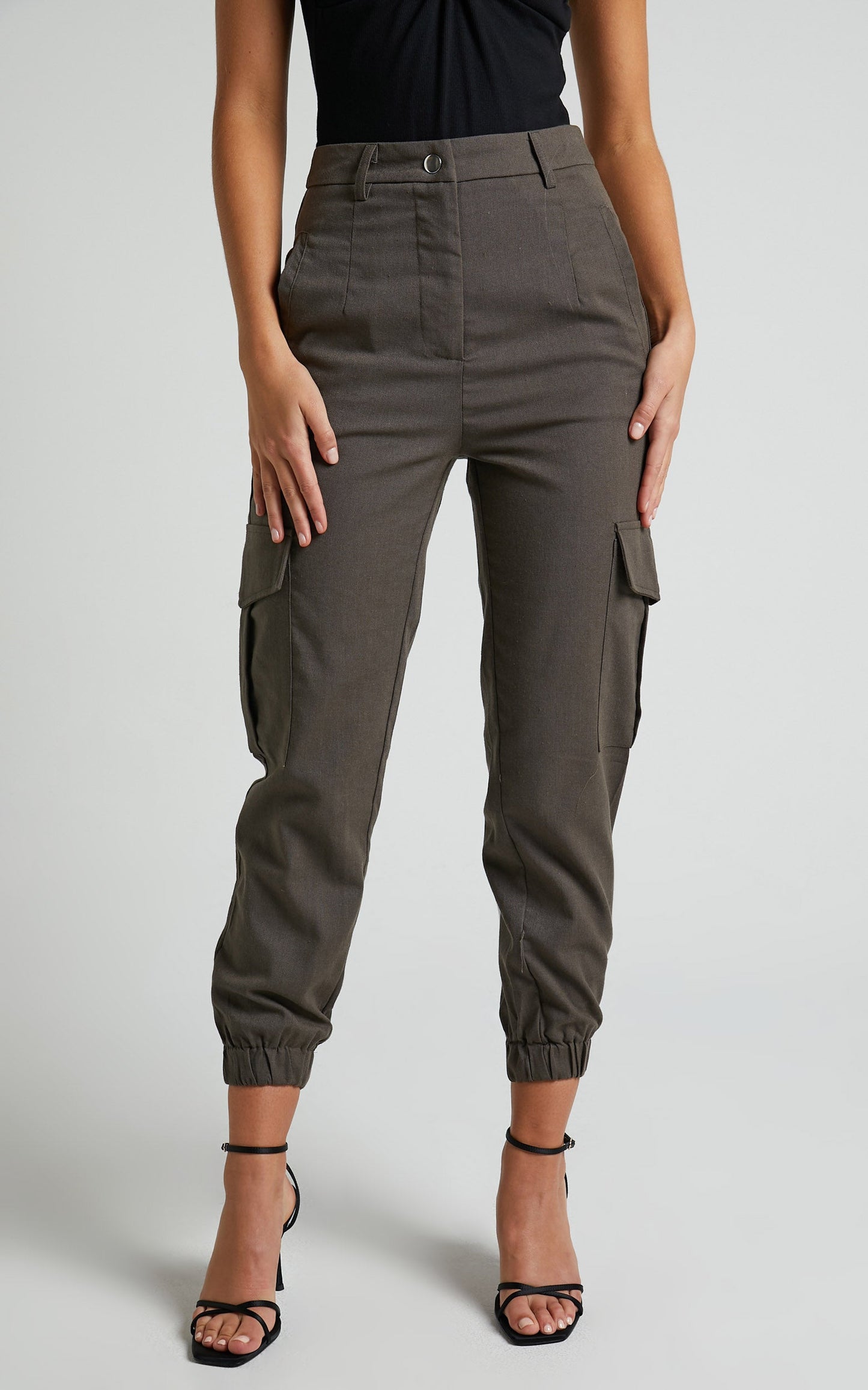 Kayla Pants - Mid Rise Cargo Pants in Dark Olive