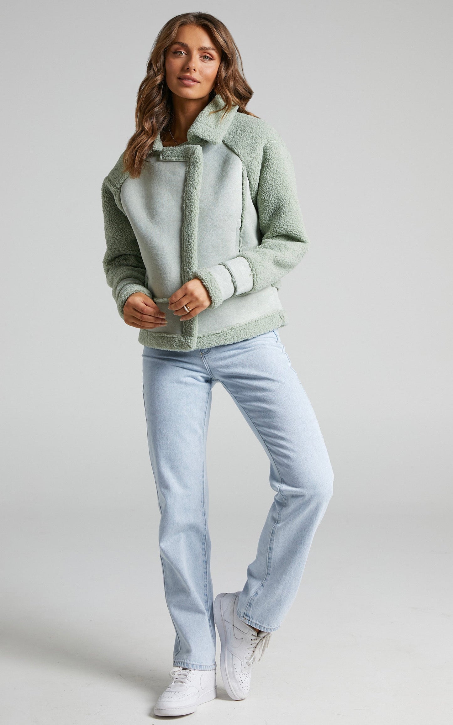 Zunette Zip Front Cosy Teddy Jacket in Sage