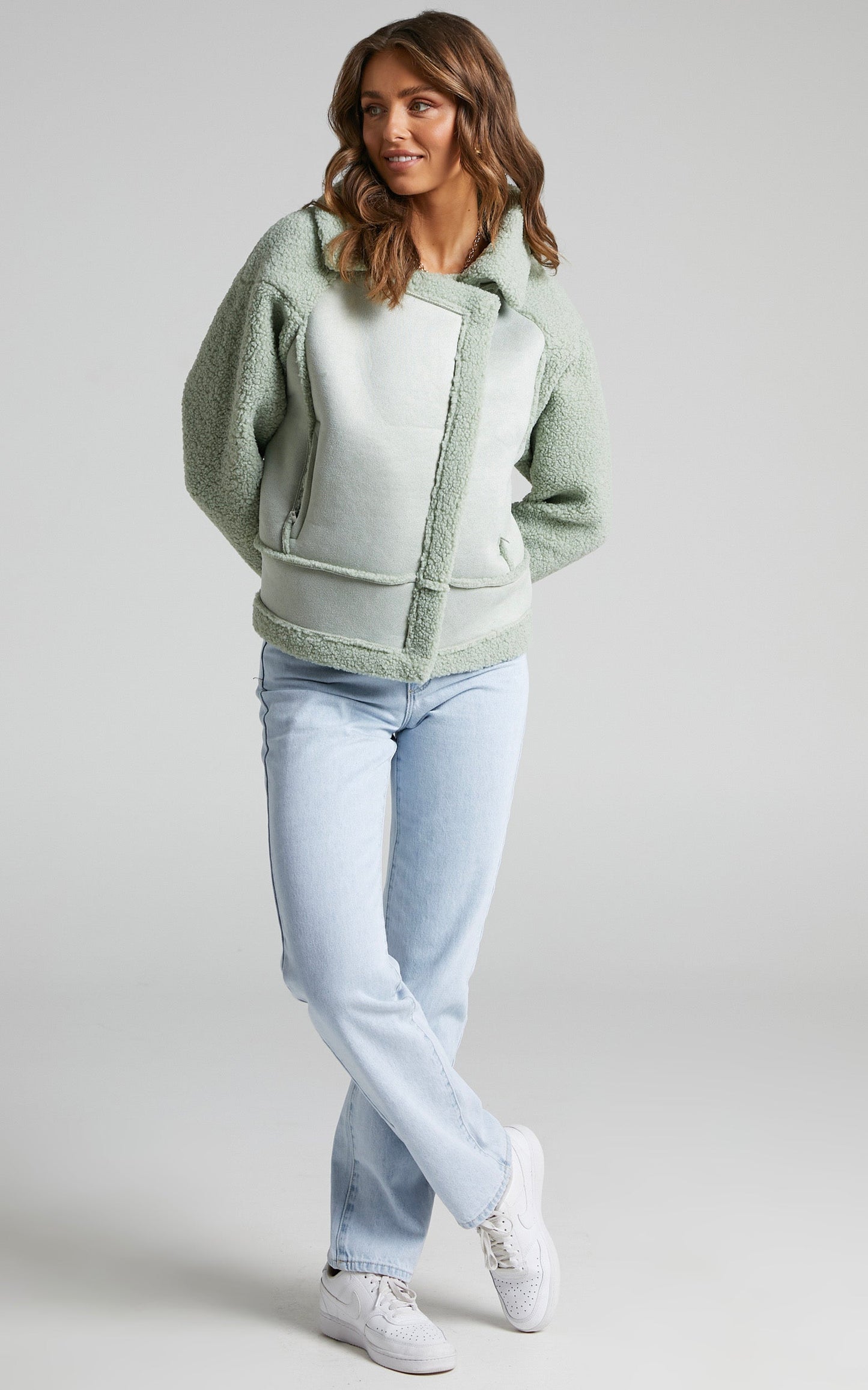 Zunette Zip Front Cosy Teddy Jacket in Sage
