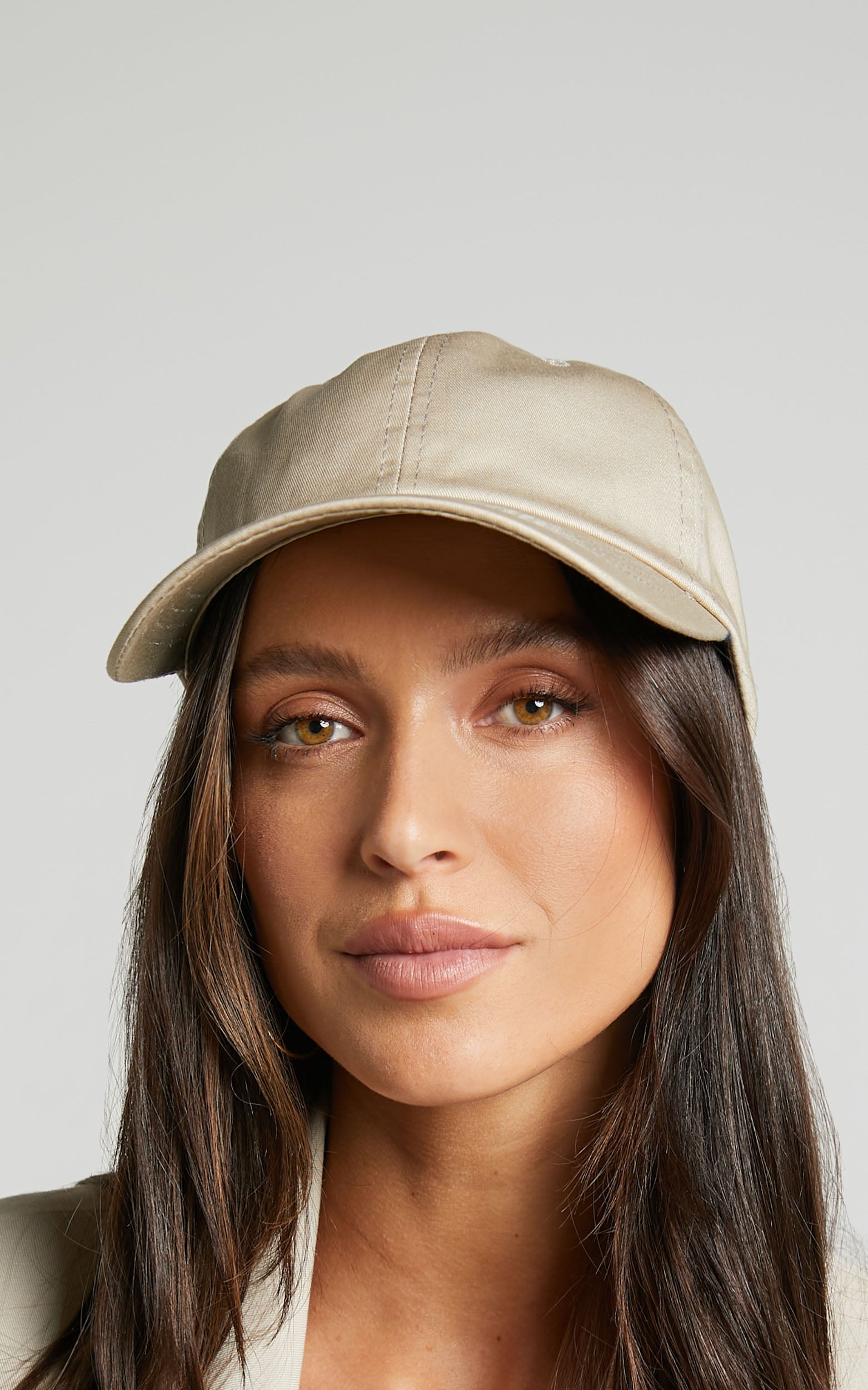 Kehlani Plain Cap in Cream
