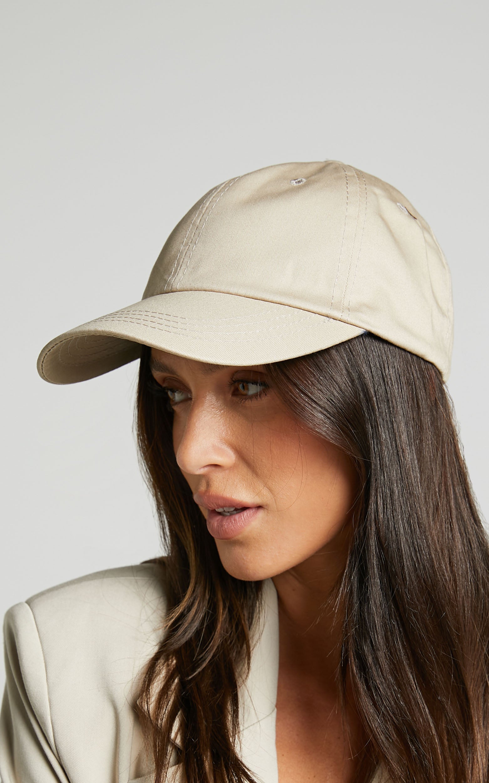 Kehlani Plain Cap in Cream
