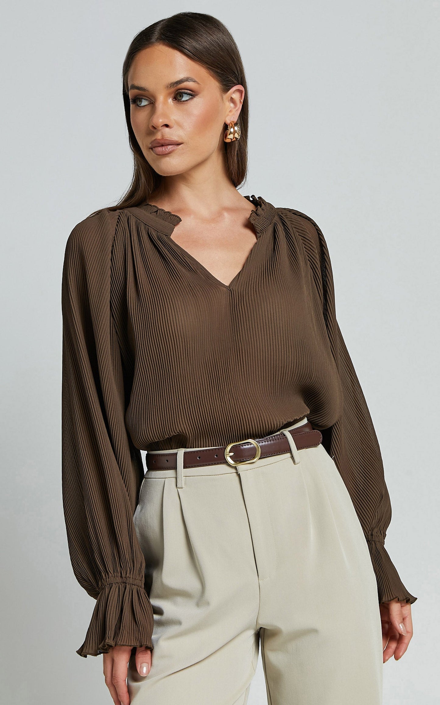 Kerray Top - V Neck Long Sleeve Pleated Top in Mocha