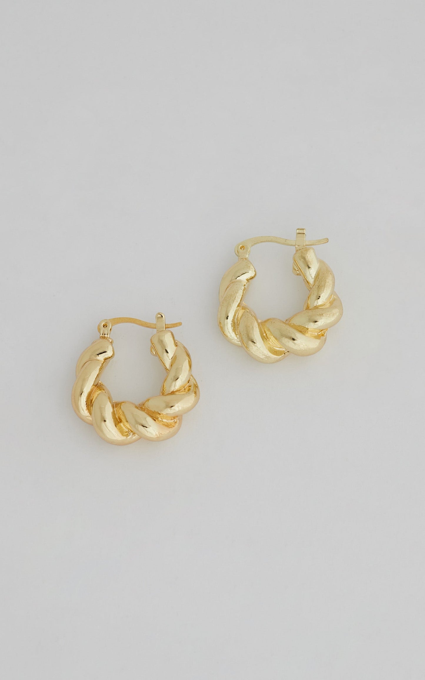 Kharly Earrings - Twist Hoop Earrings in Gold