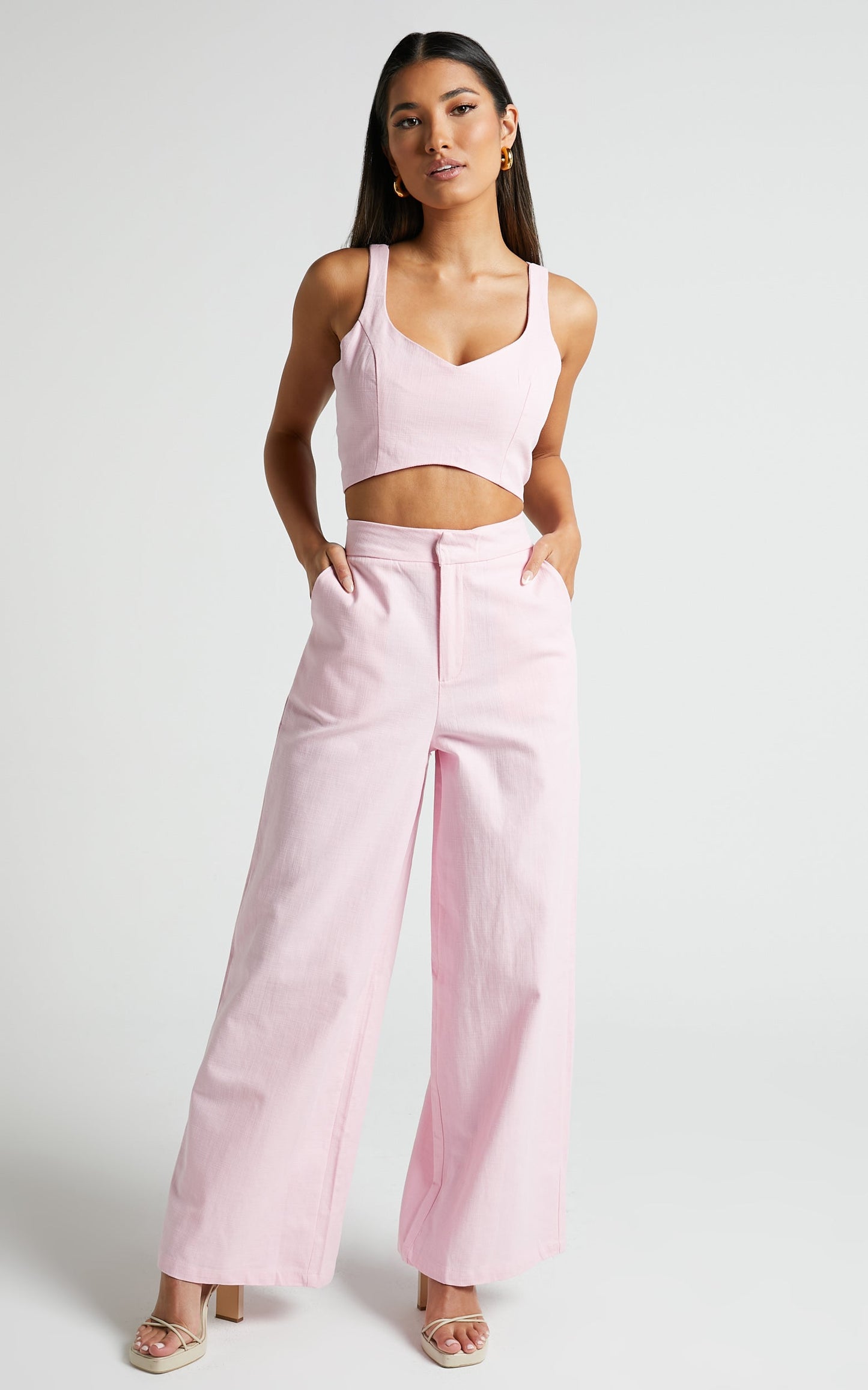 Kiky Two Piece Set - Curve Fitted Crop High Waisted Pant in Light Pink