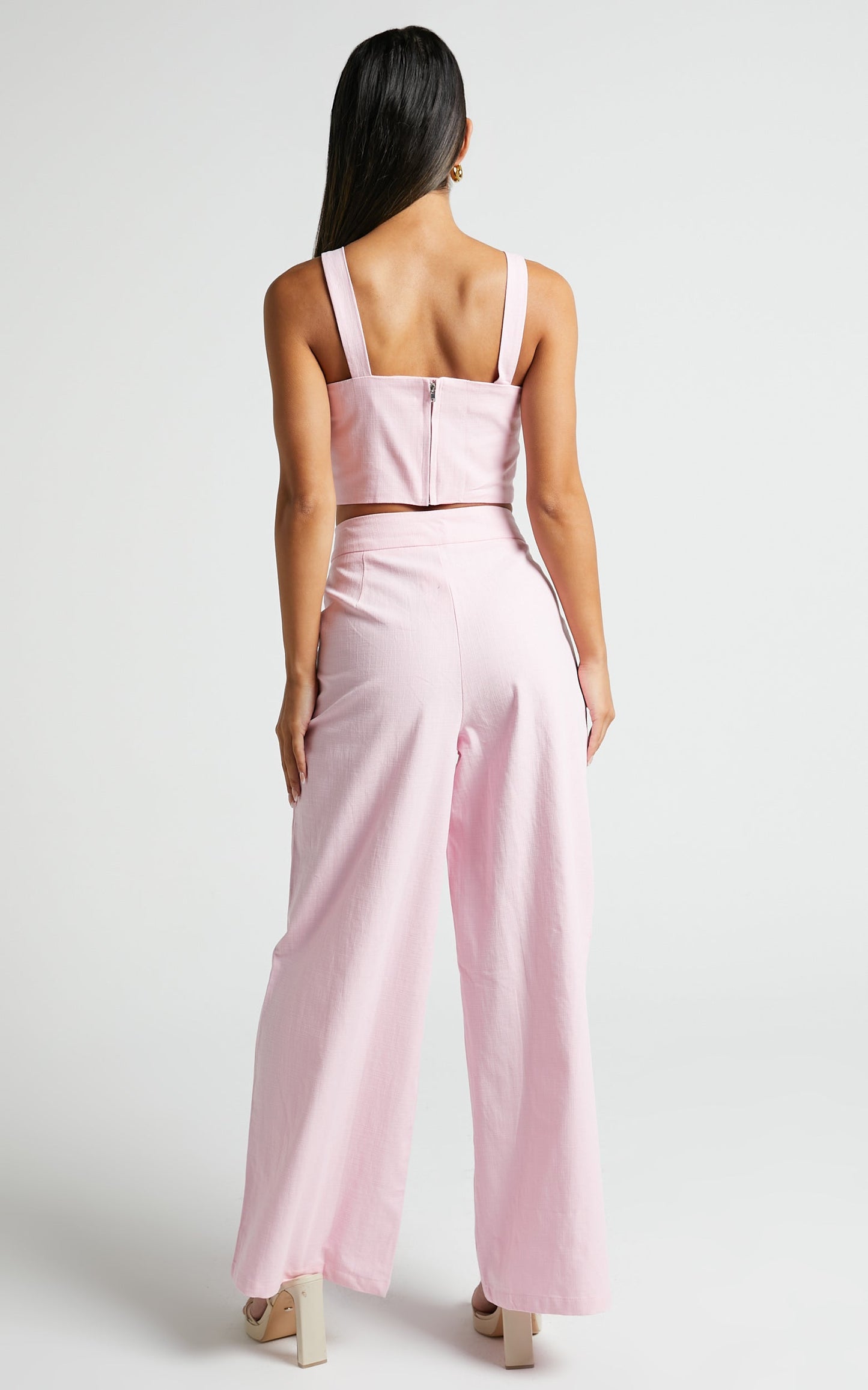 Kiky Two Piece Set - Curve Fitted Crop High Waisted Pant in Light Pink