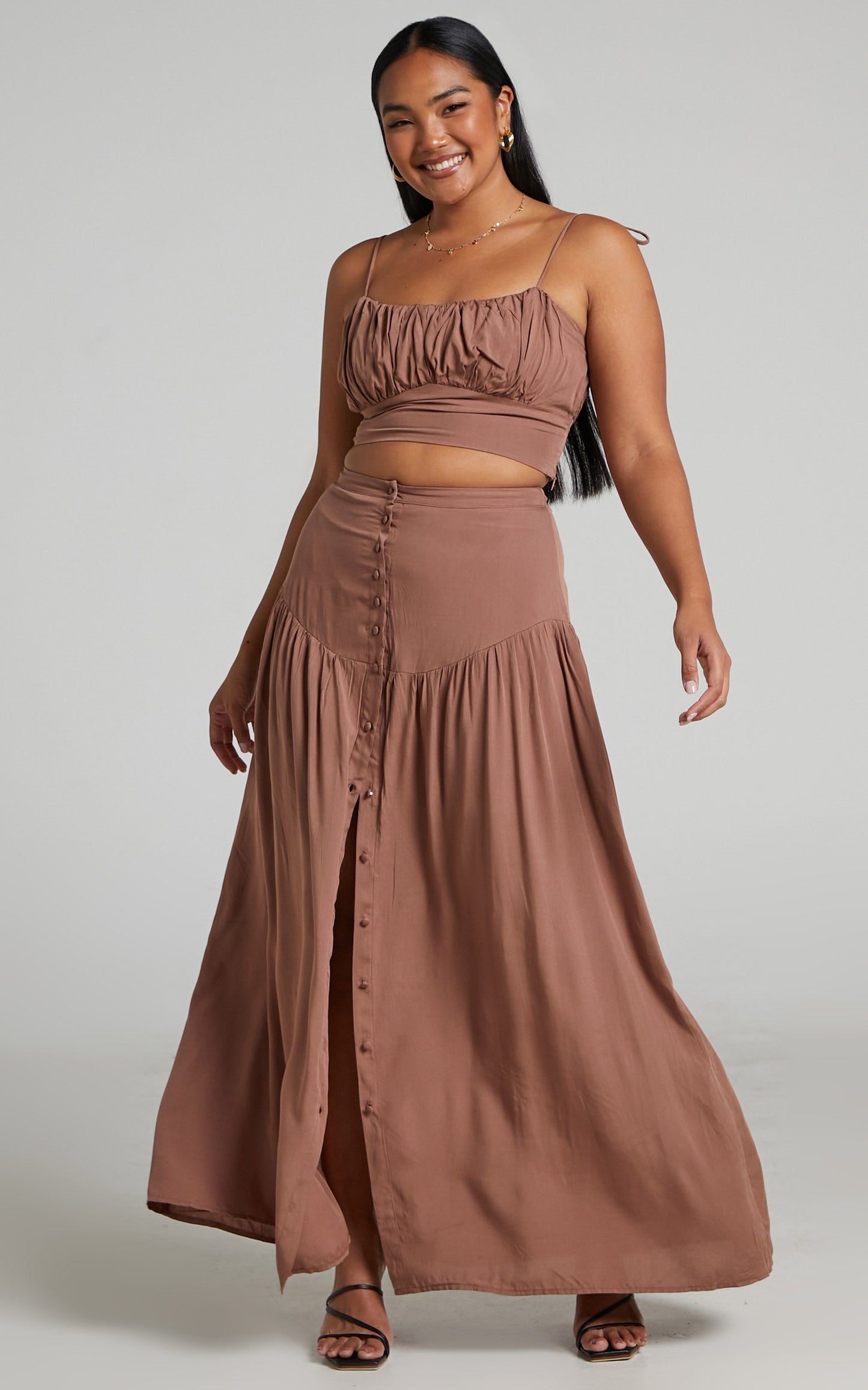 Knoxlee Drop Waist Maxi Skirt in Brown