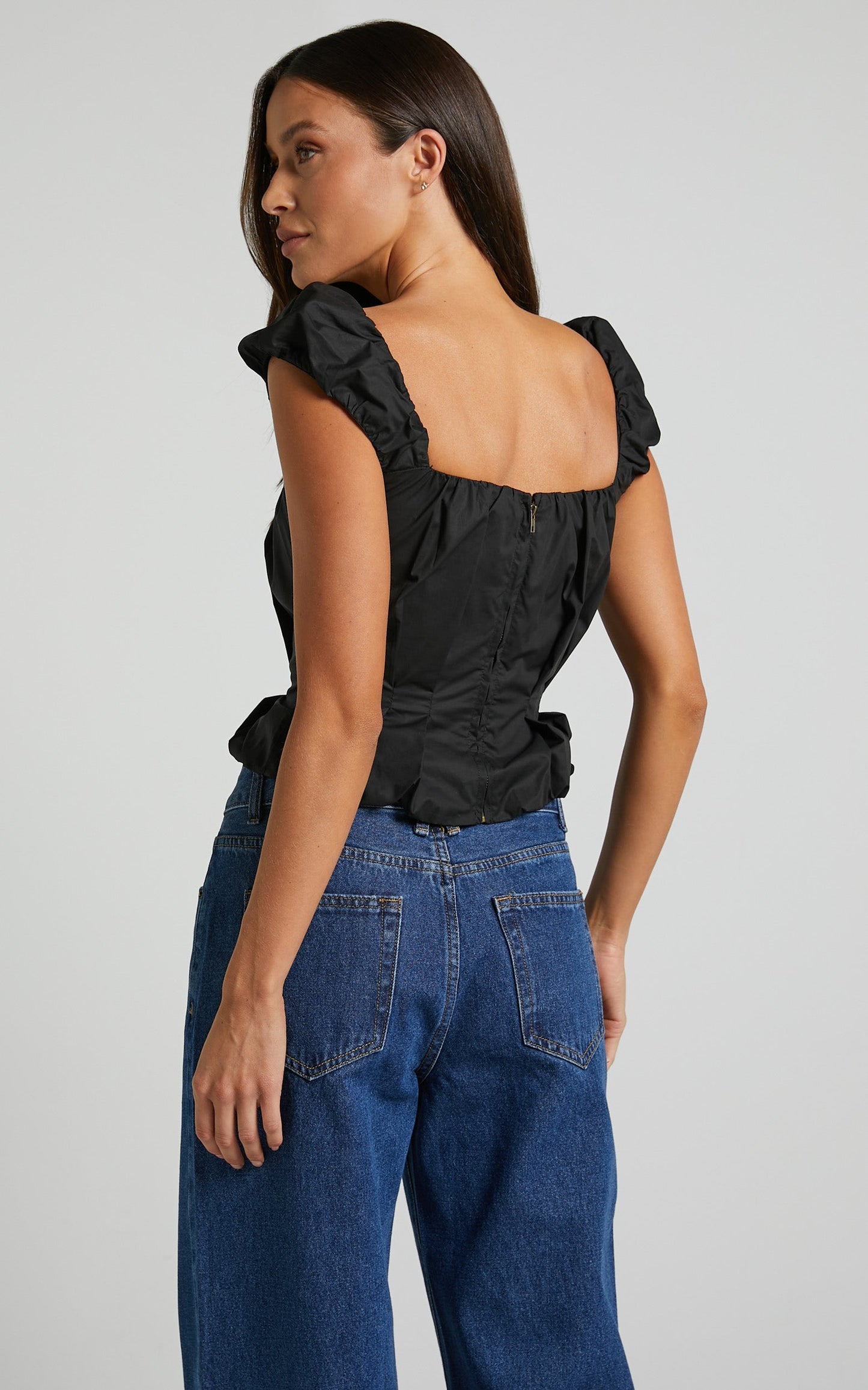Lioness - Almost Famous Top in ONYX