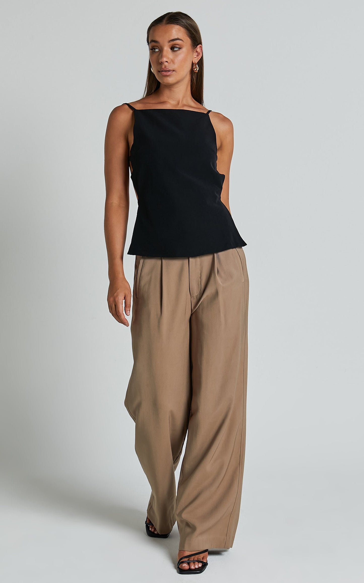 Lioness - Camille Backless Top in ONYX