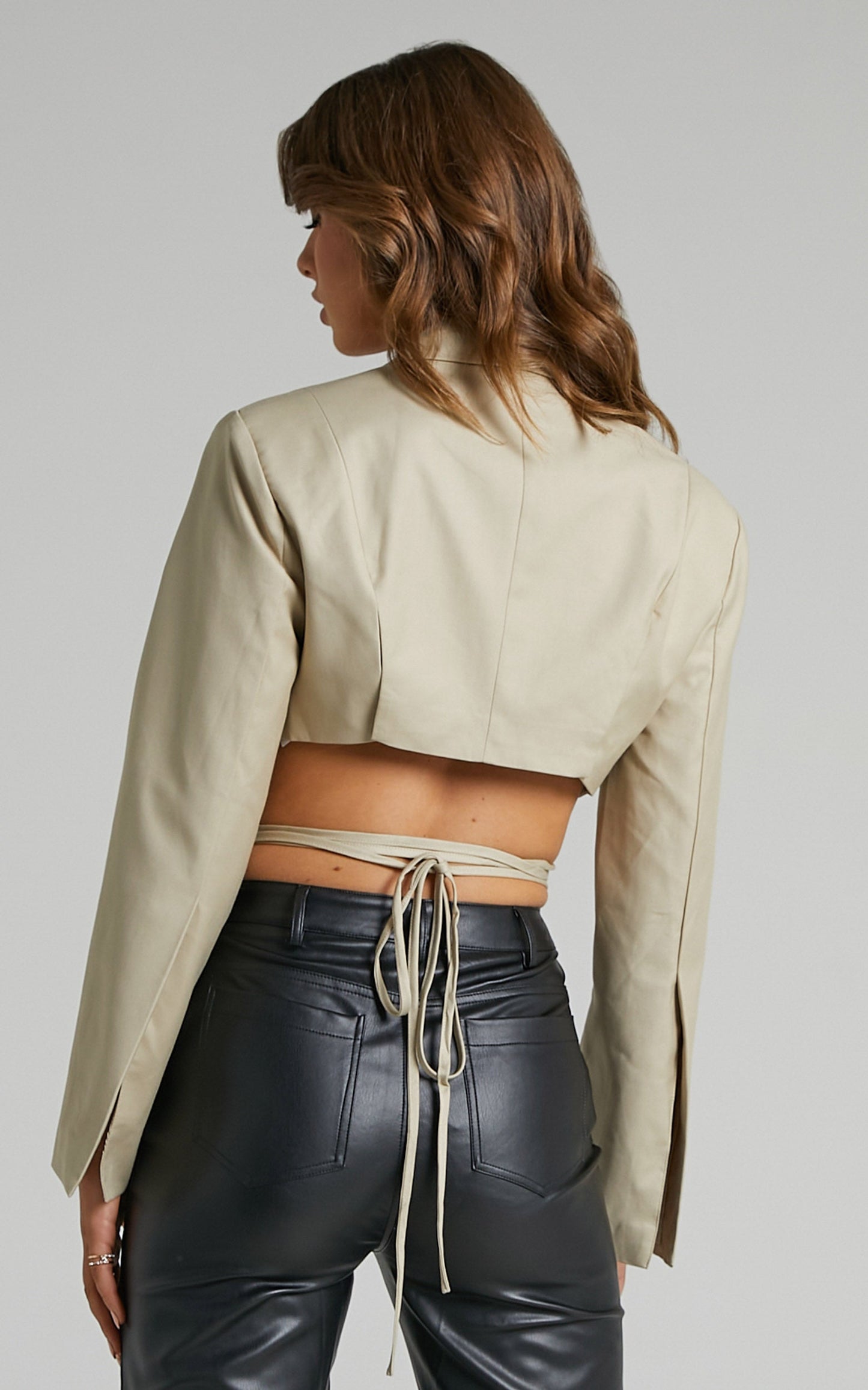 LIONESS - MIAMI VICE CROP JACKET in Camel