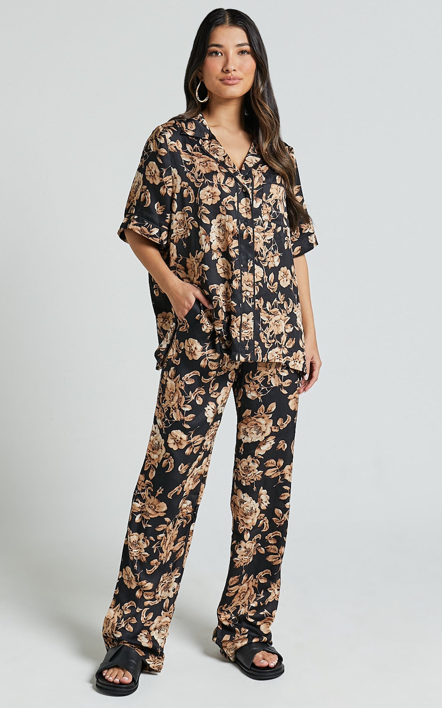 Laila Top - Short Sleeve Button Through Relaxed Shirt in Black Floral