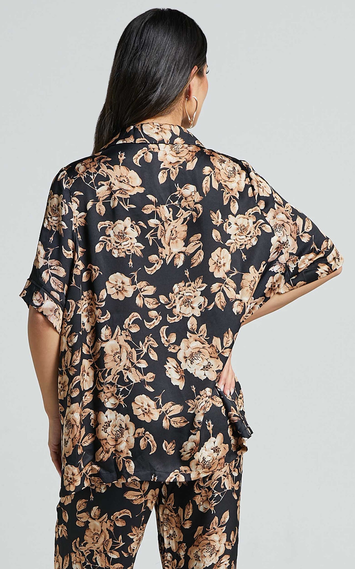 Laila Top - Short Sleeve Button Through Relaxed Shirt in Black Floral