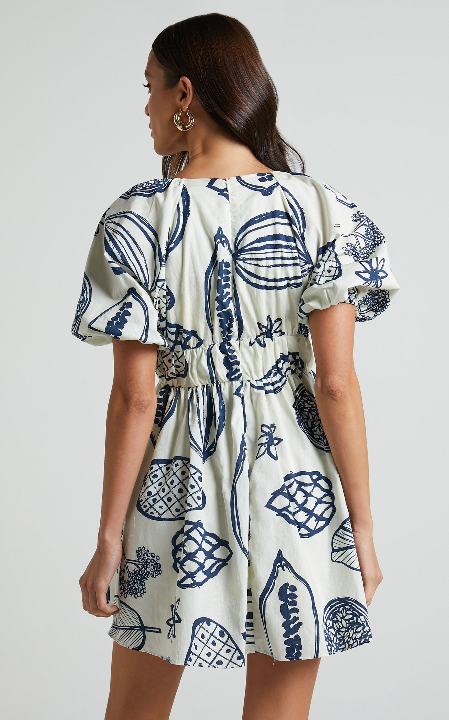 Lanny Mini Dress - Plunge Neck Puff Sleeve Dress in Navy Fruity Print