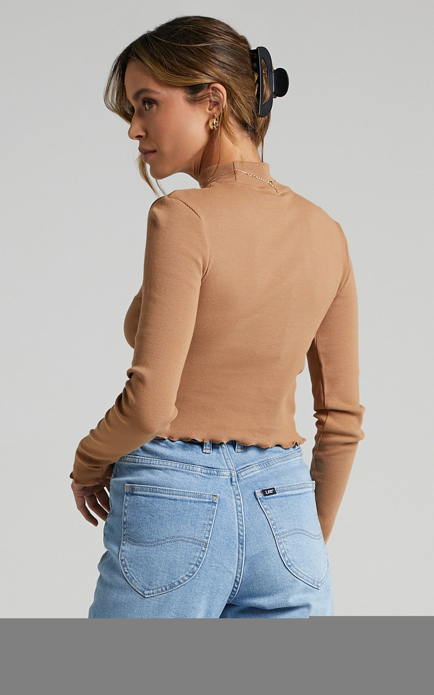 Lee - Lacie Top in Caramel