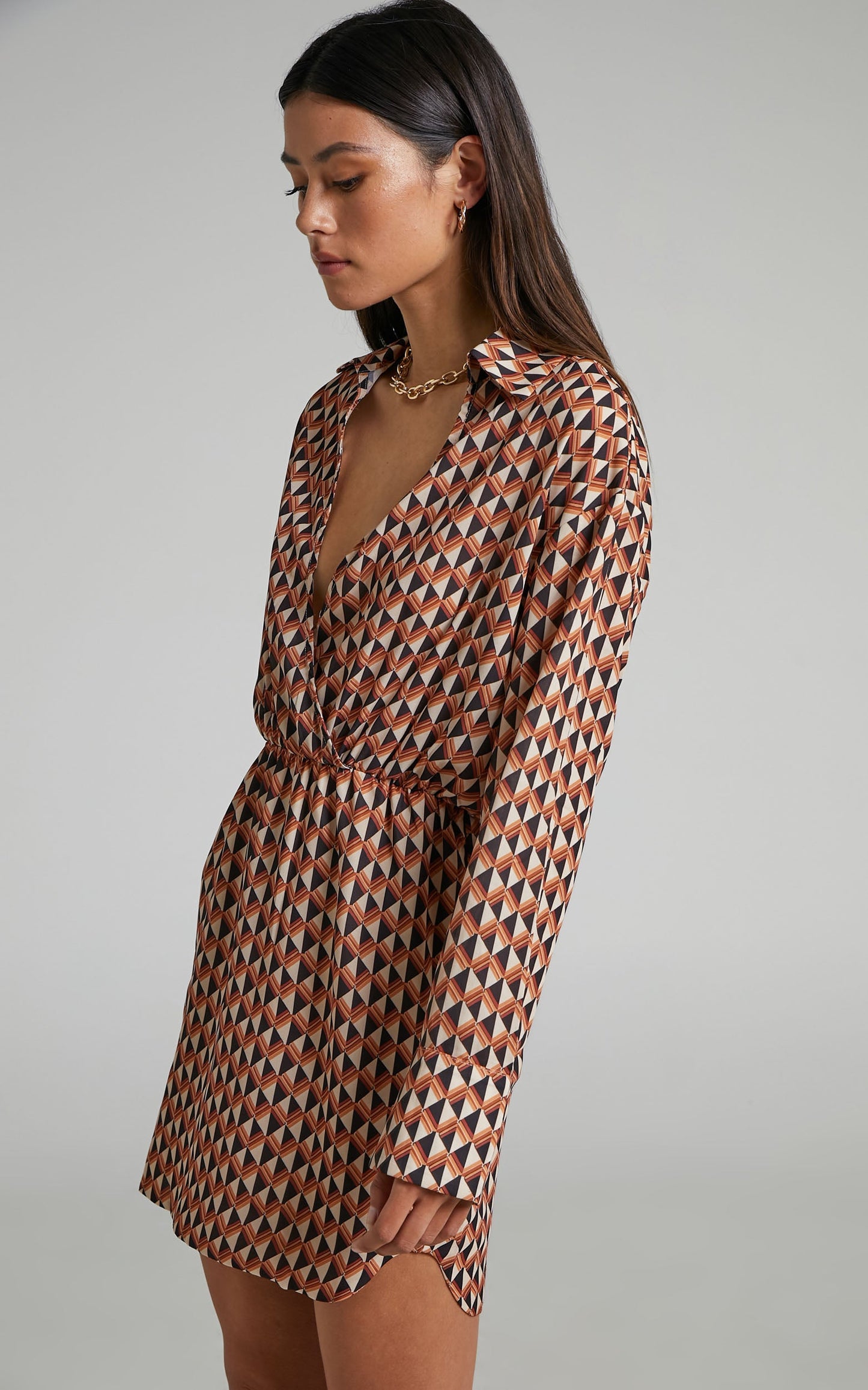 Leivi Mini Dress - Collared Long Sleeve Dress in Mod Geo