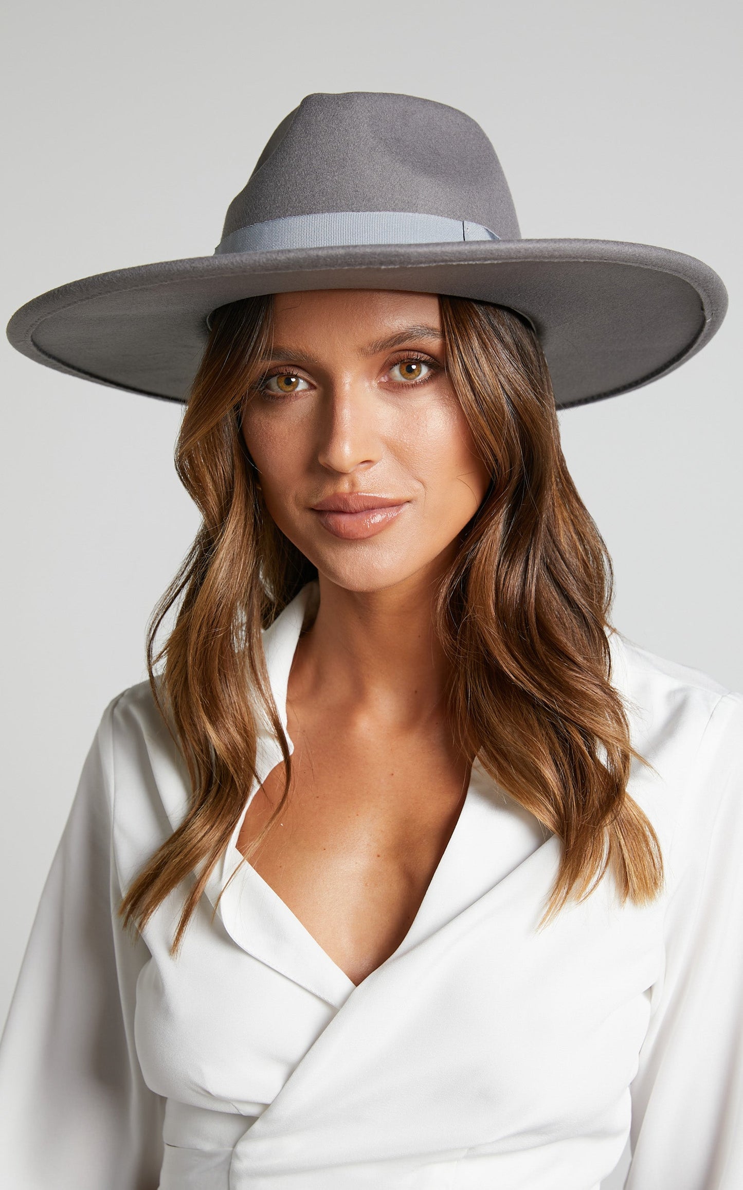 Leonette Hat in Grey