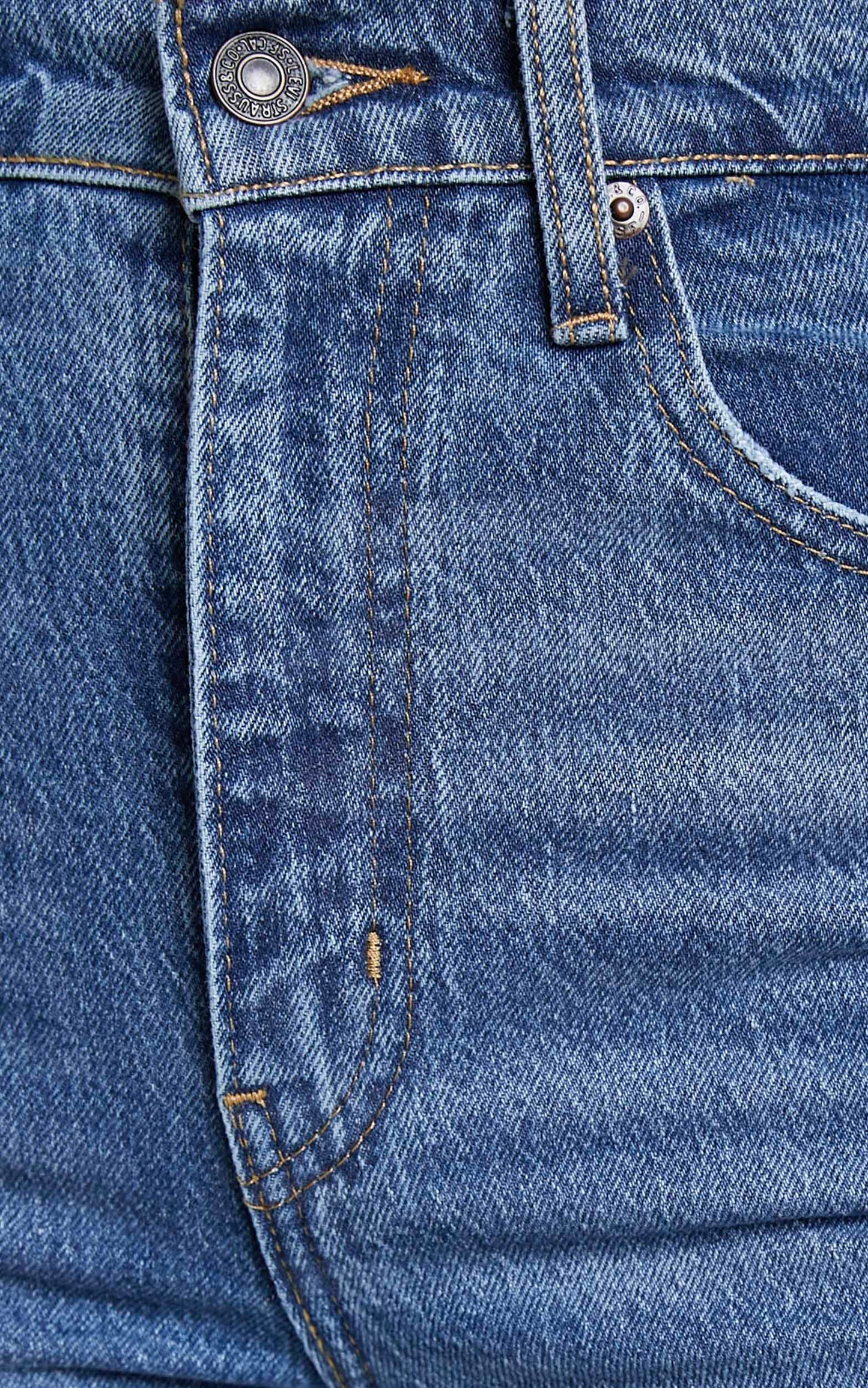 Levi's - 70s High Slim Straight Jean in Sonoma Case