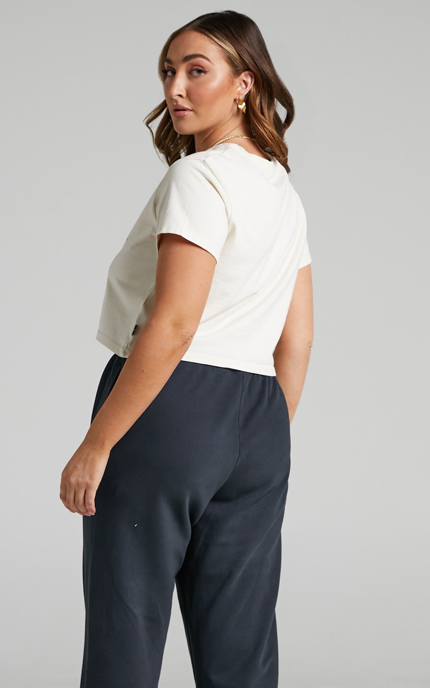 Levi's - Stay Fresh Organic Lemon Cropped Jordie Tee in Undied Griege