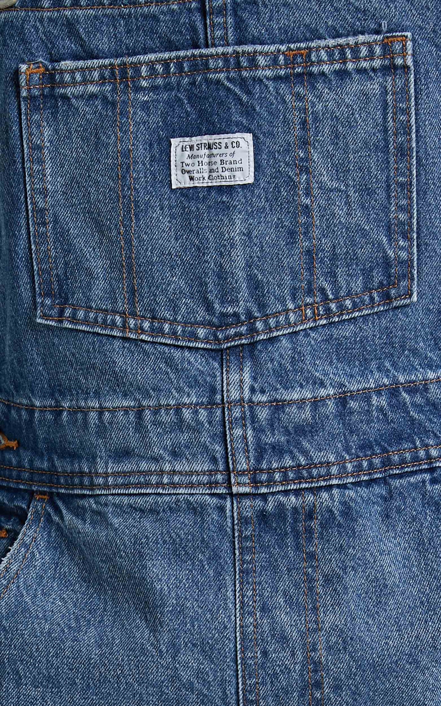 Levi's - VINTAGE SHORTALL MEADOW GAMES in Meadow Games