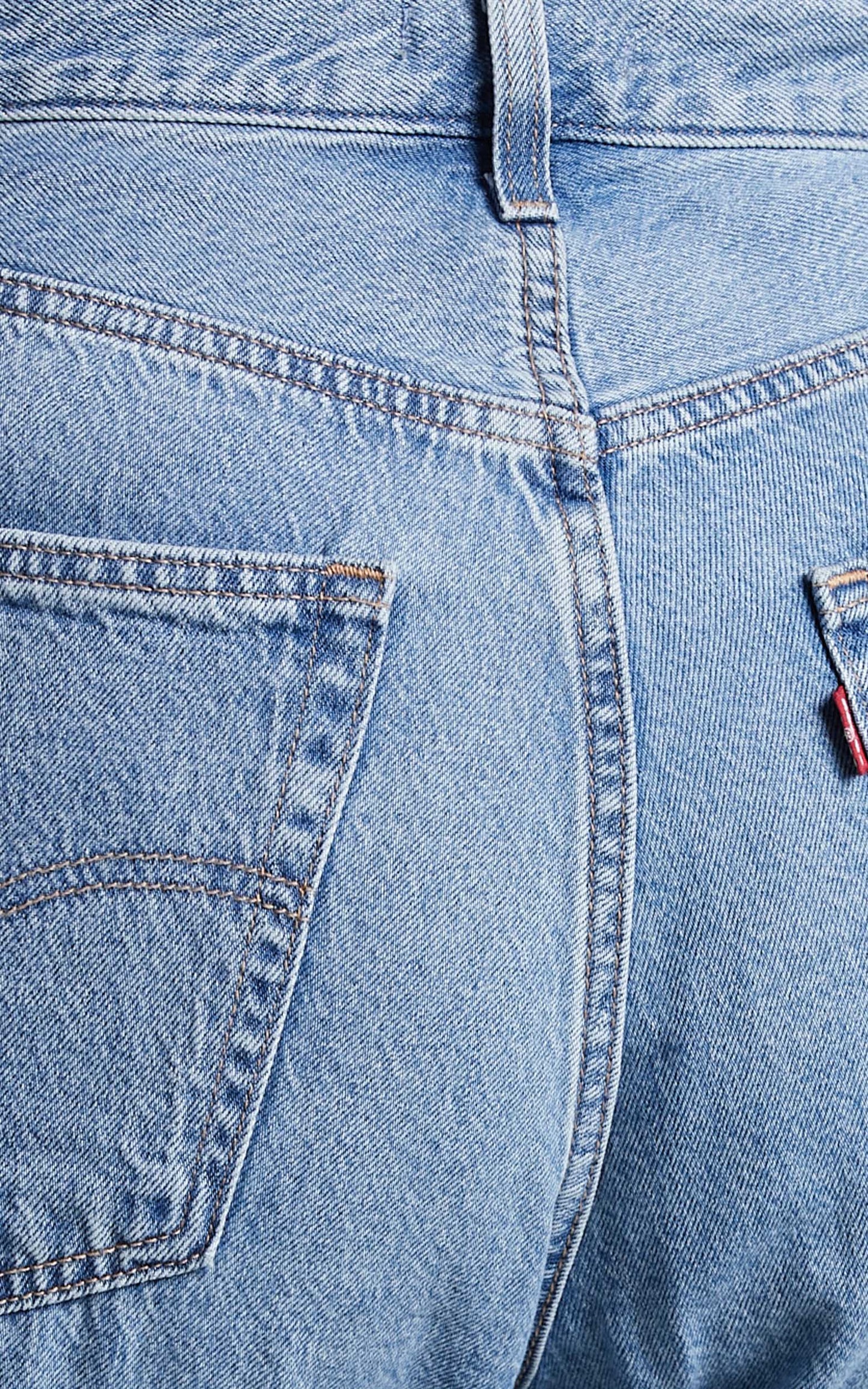 Levi's Curve - Baggy Dad Jean in In the Middle w Damage - Indigo Destructed