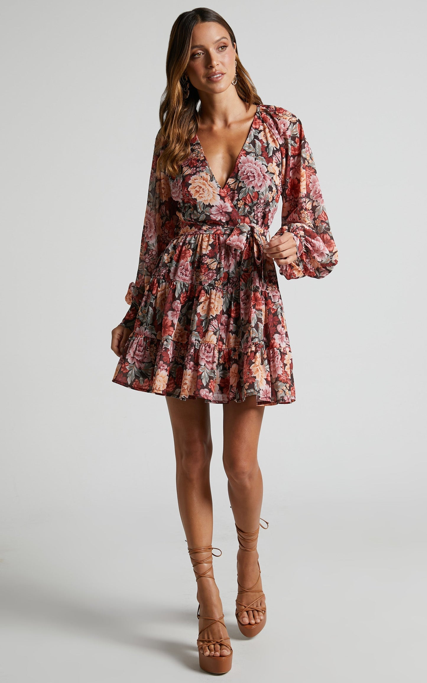 Libby Mini Dress - Printed Longsleeve V Neck Dress in Boheme Floral