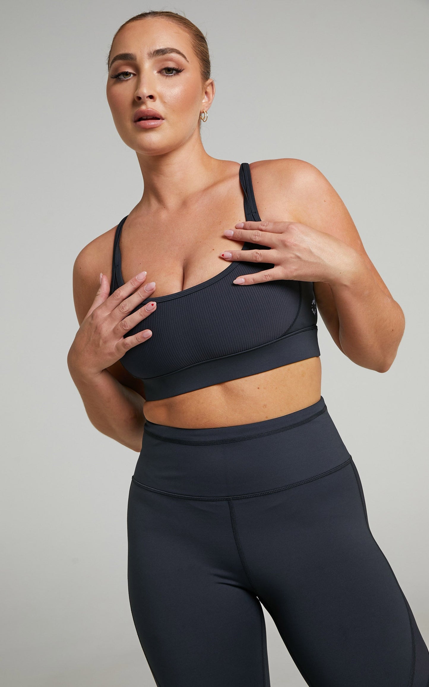 Lilybod - River Sports Bra in Smoke Black