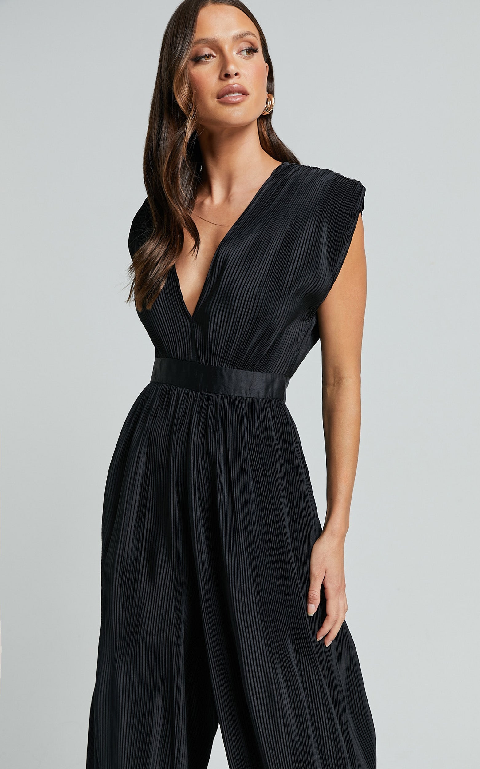 Lina Jumpsuit - Plunge Neck Pleated Wide Leg Jumpsuit in Black
