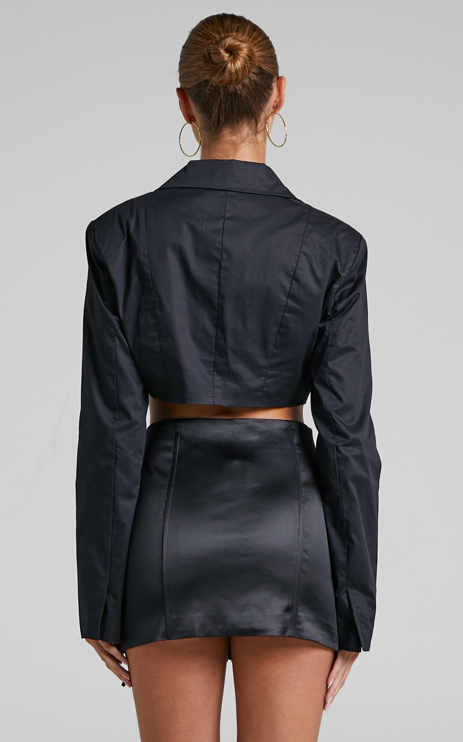 Lioness - Gwyneth Crop Shirt in Black