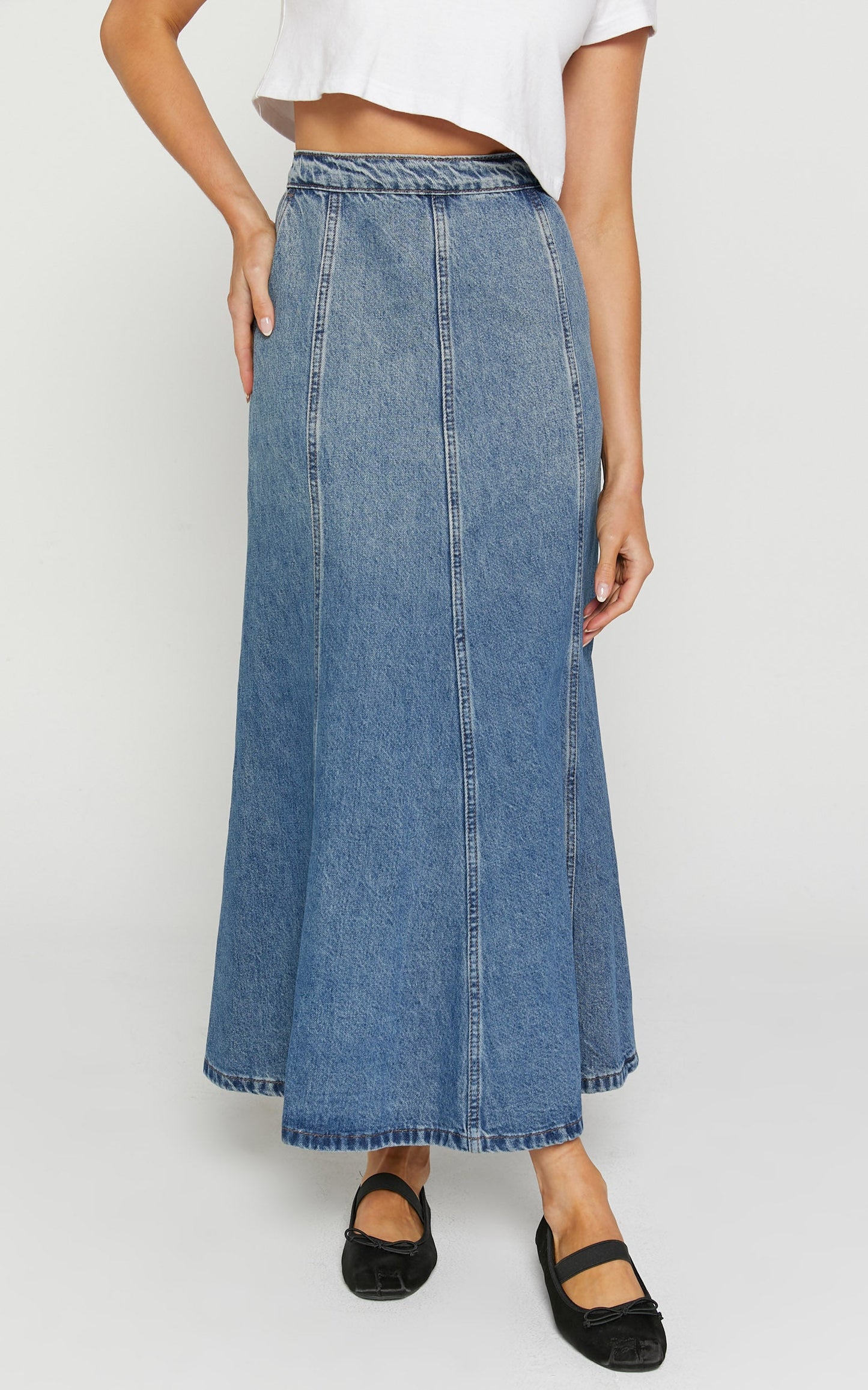Lioness - Wyoming Denim Midi Skirt in Blue Denim