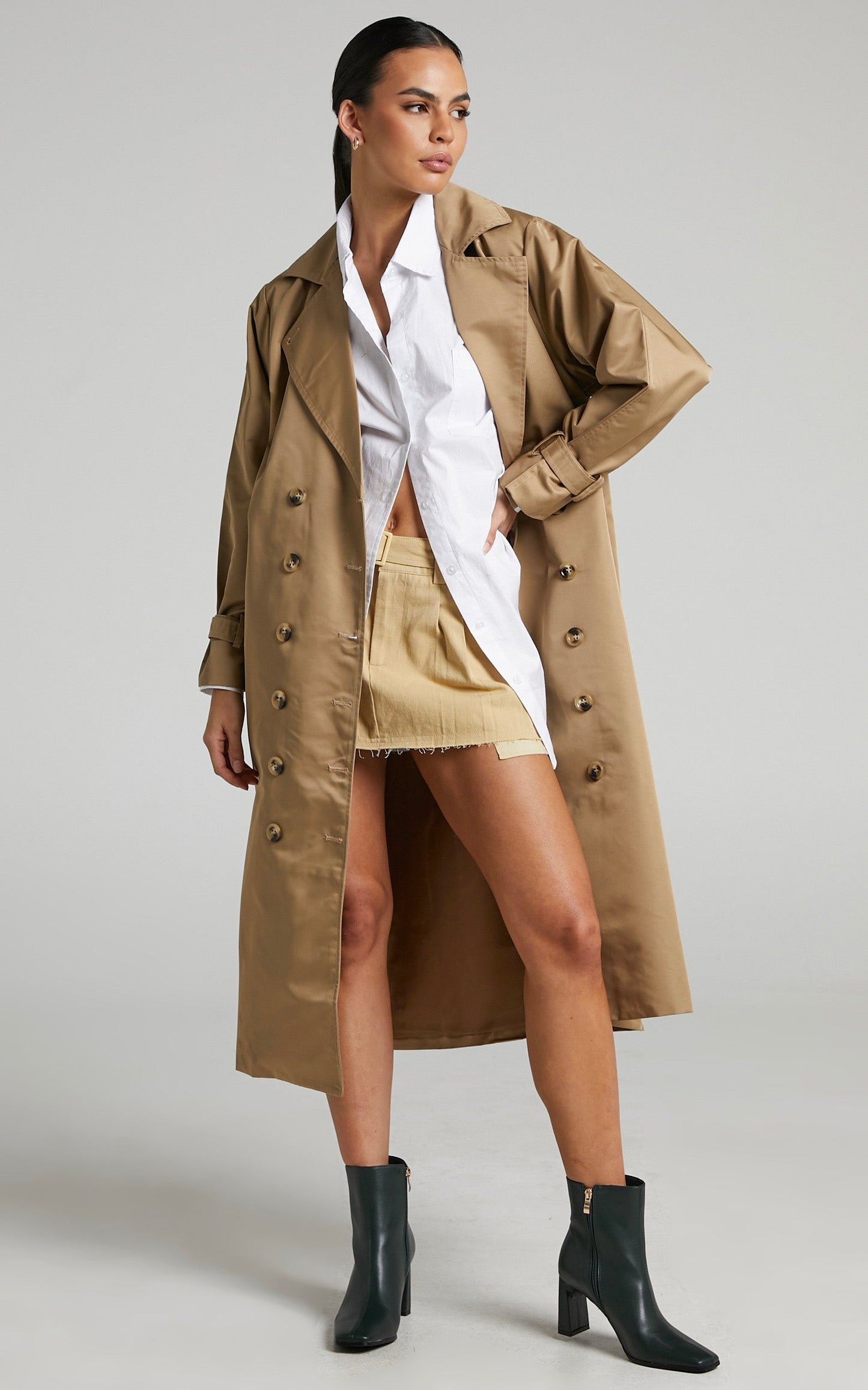 Lliana Coat - Double Breasted Trench Coat in Tan