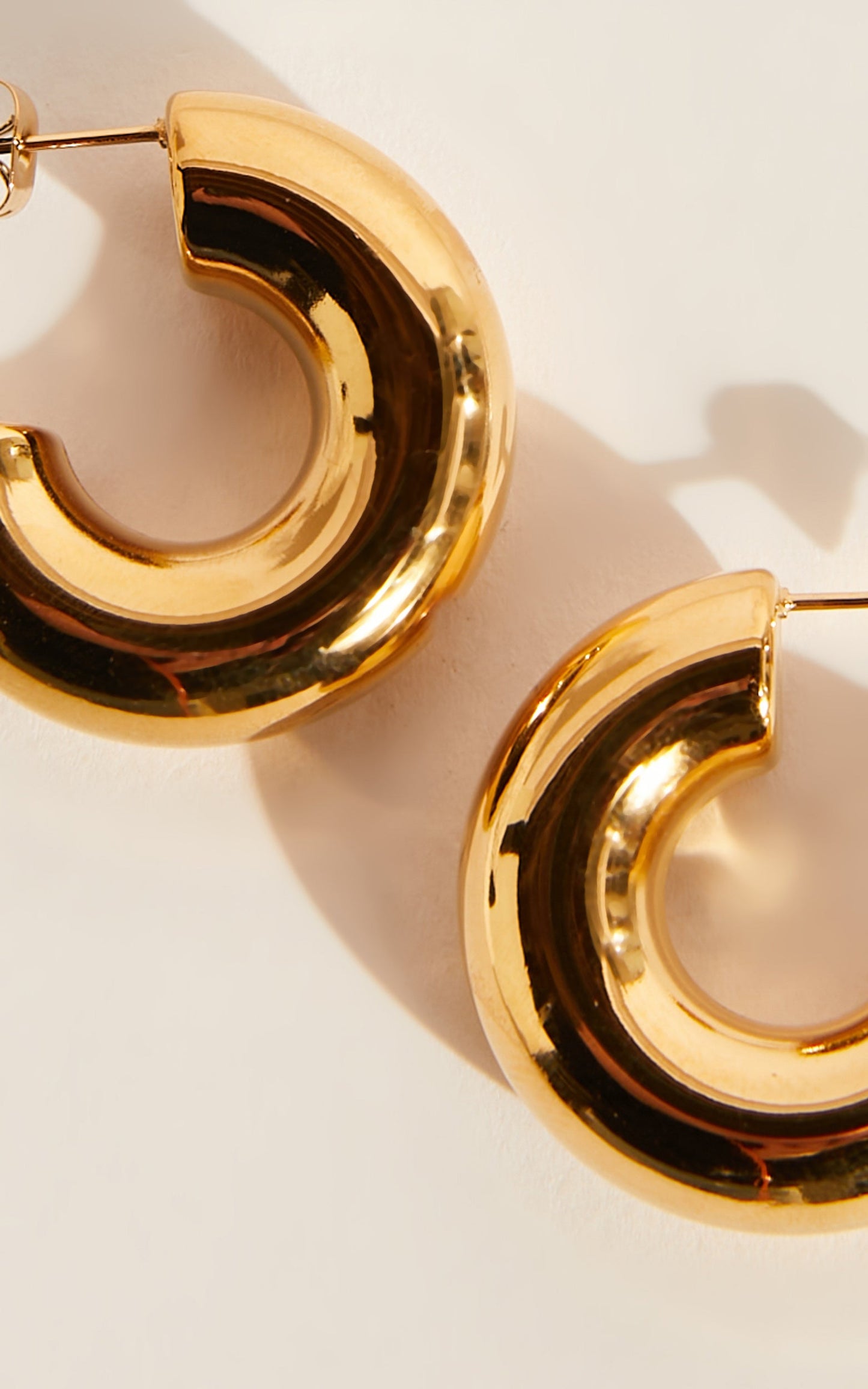 Lola Chunky Half Hoop Earrings in Gold