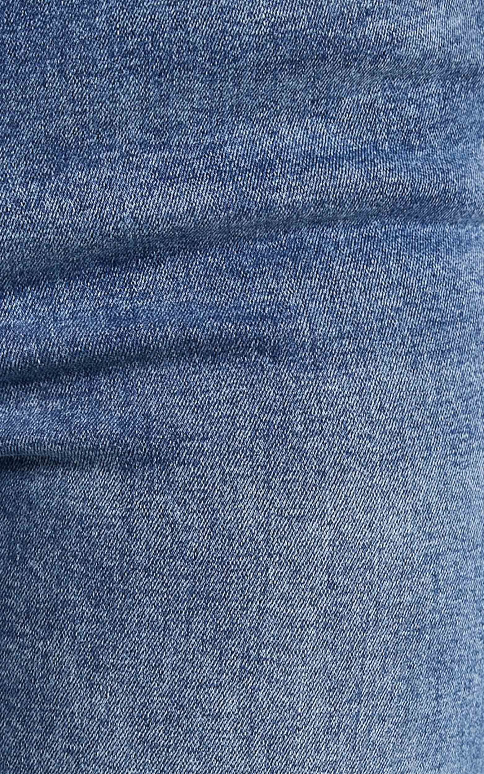 Lucilla Jeans - High Waisted Contour Fitted Denim Jeans in Blue