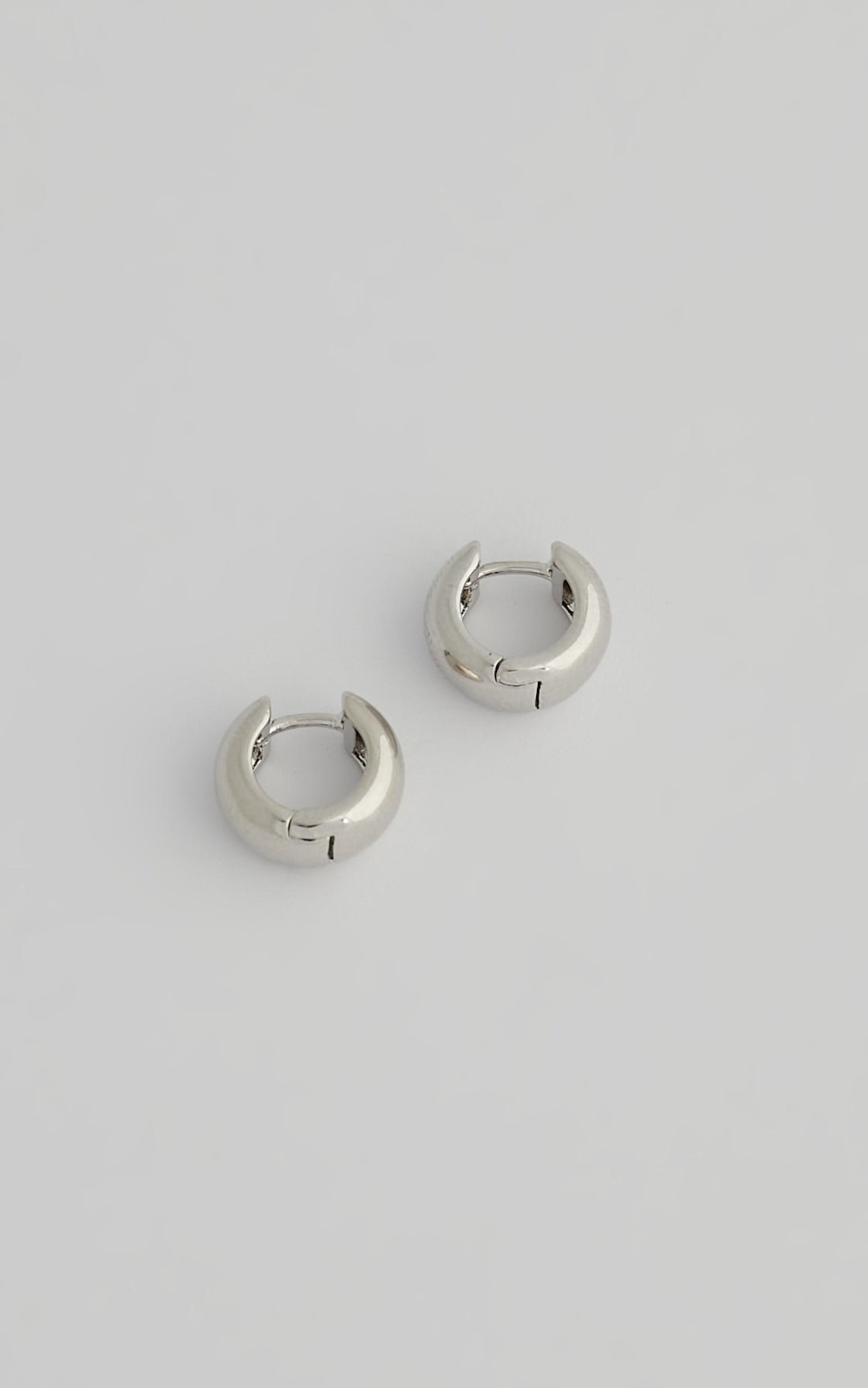 Luv AJ - Mirabella Huggies in Silver