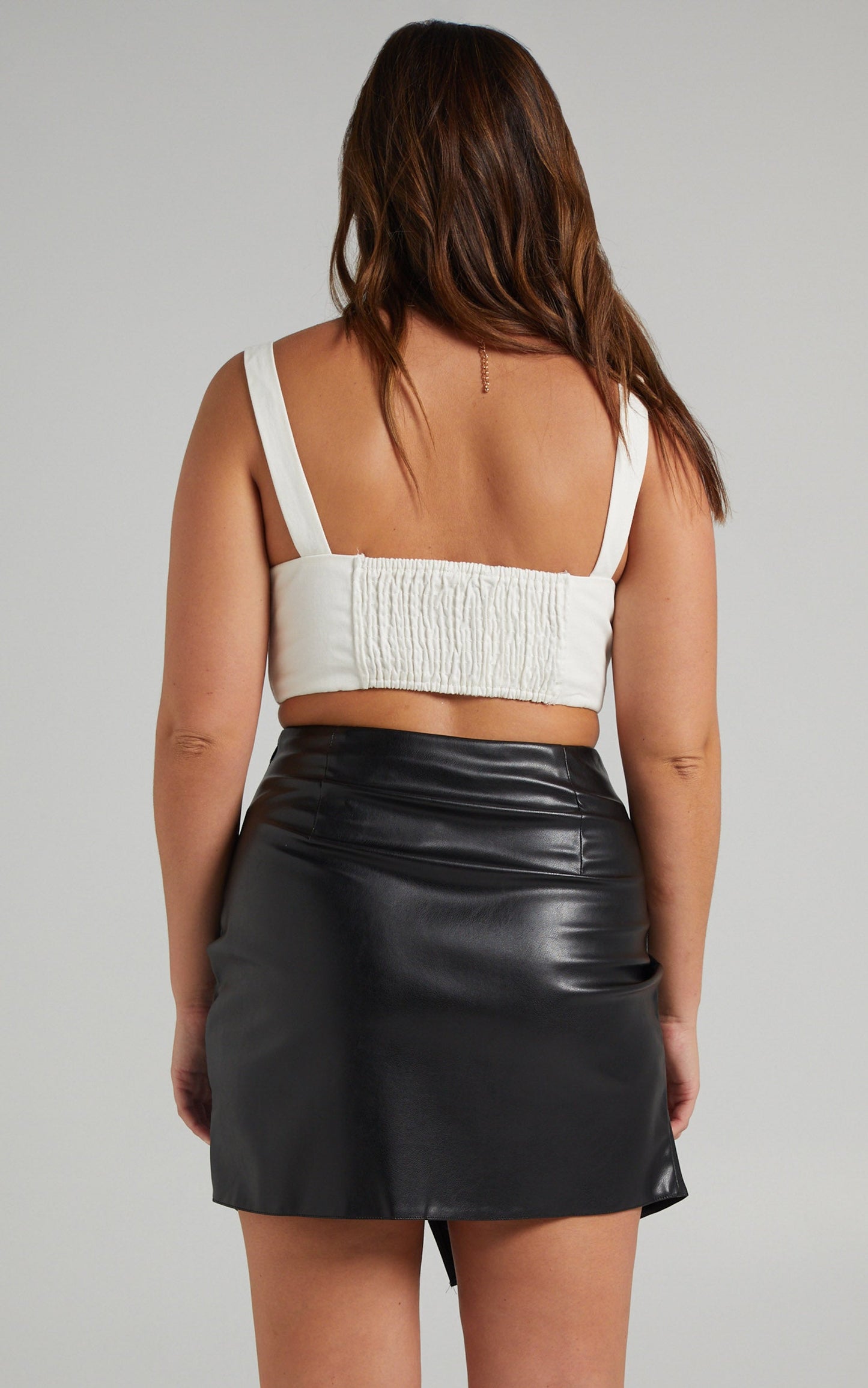 Ohganda V Neck Corset Top in White