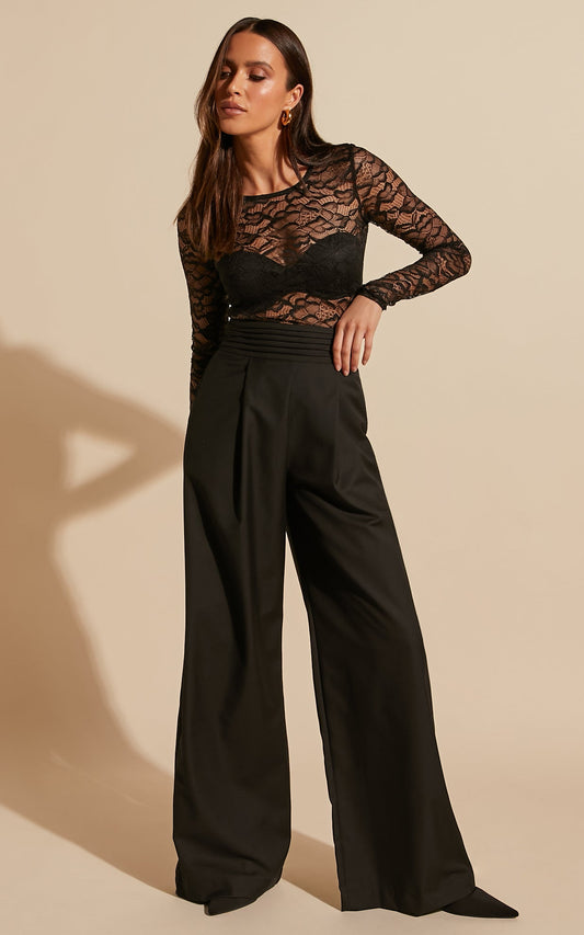 Hirna - High Waisted Pin Tuck Waist Detail Wide Leg Pants in Black