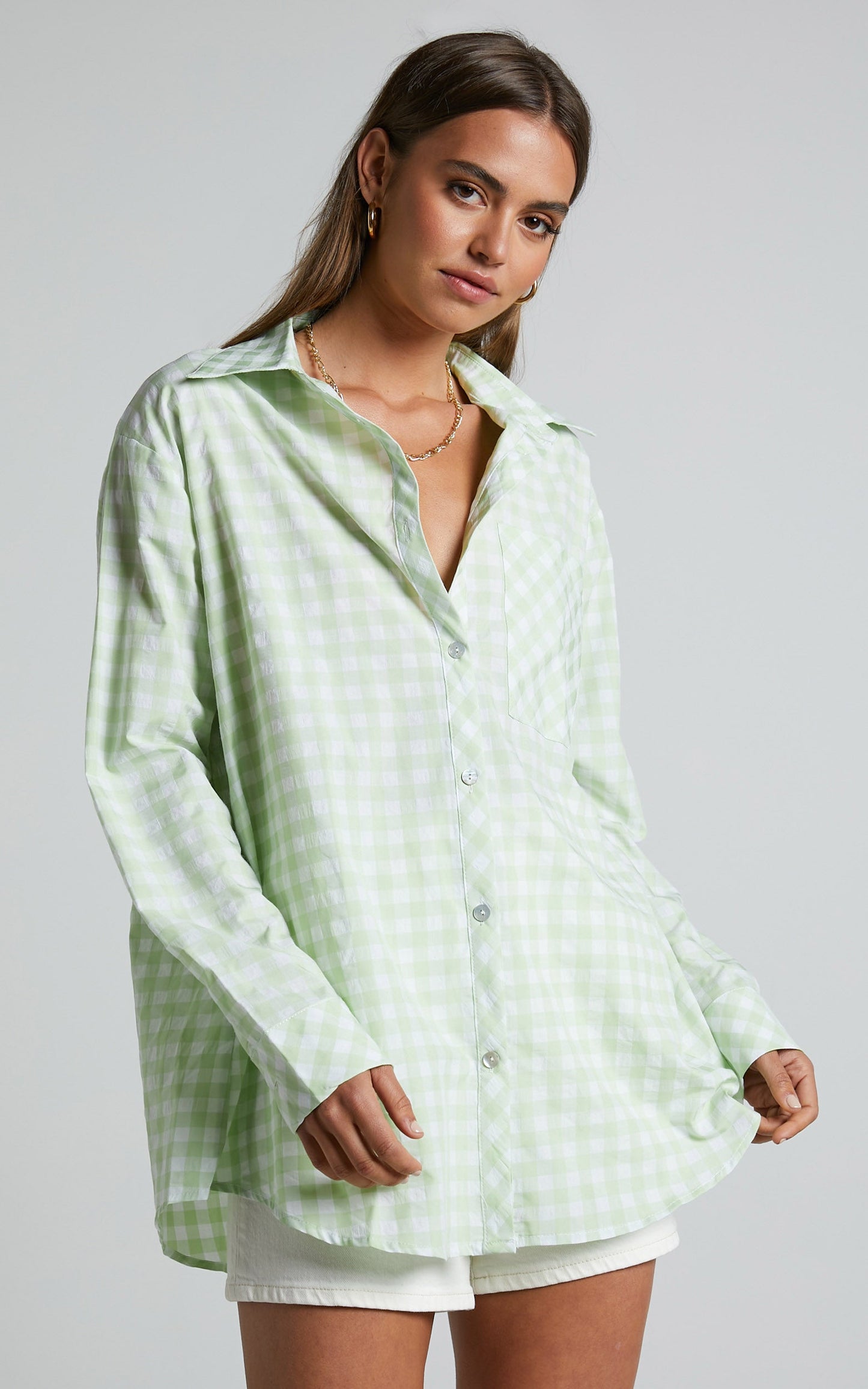 Madelyn Shirt - Relaxed Longline Shirt in Mint Gingham