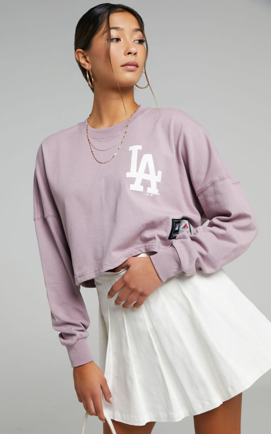 Majestic - LA Dodgers Cropped Rando LS Tee in Plum