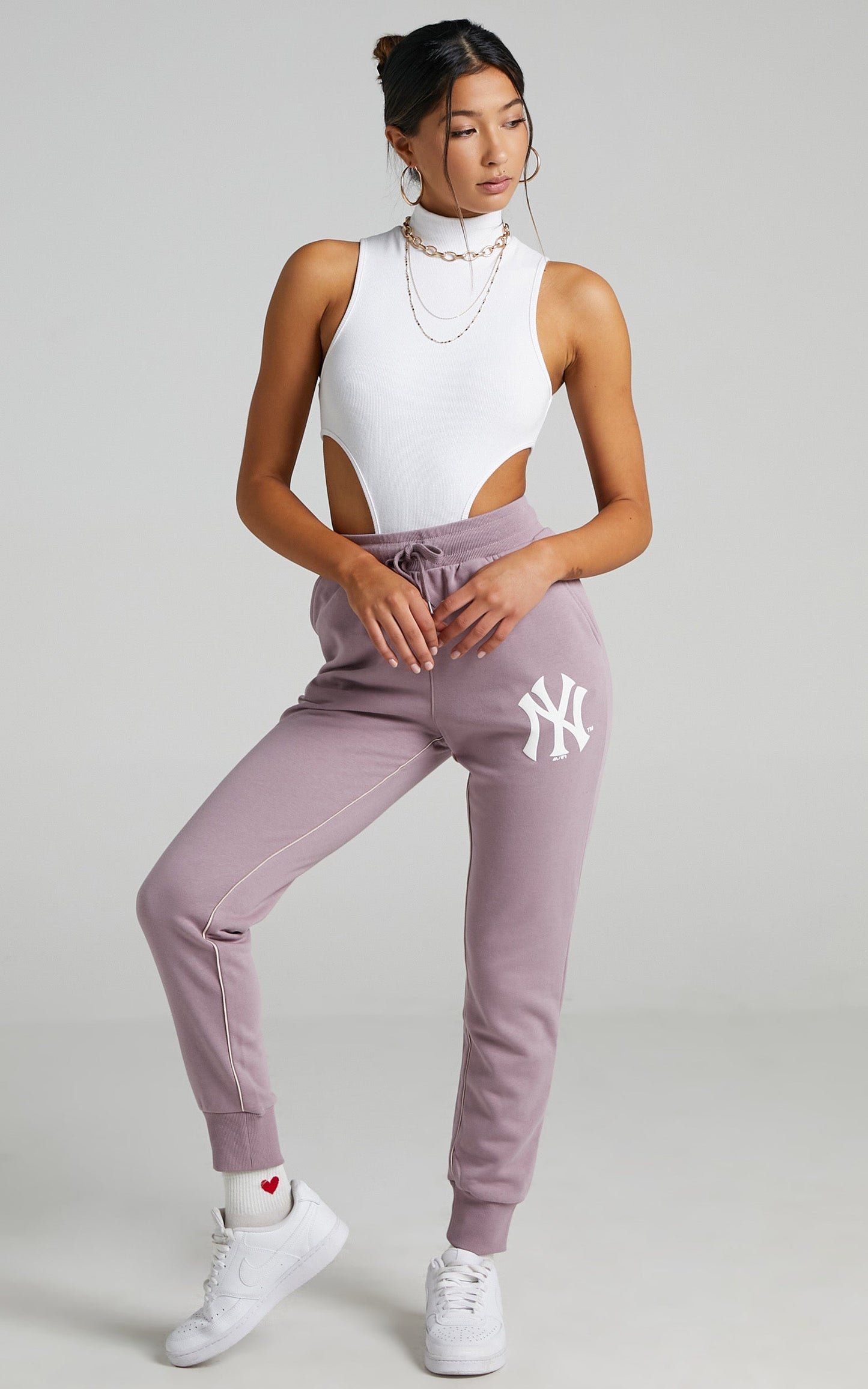 Majestic - Madi Cozy Tracks Yankees in Plum