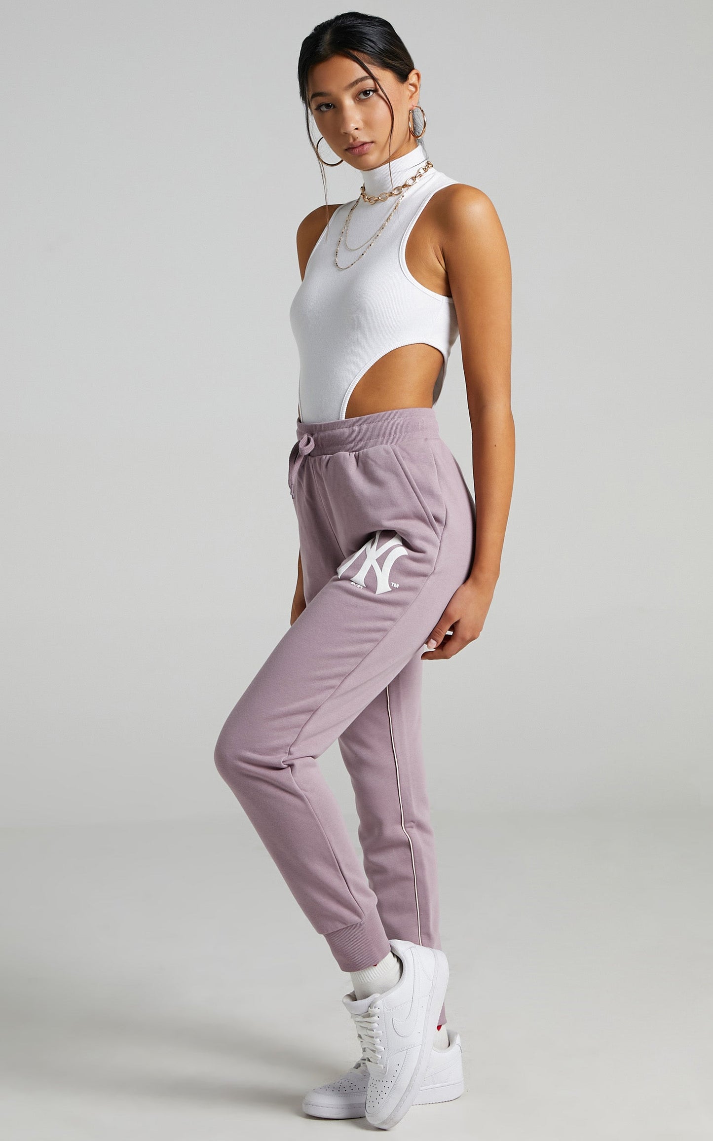 Majestic - Madi Cozy Tracks Yankees in Plum