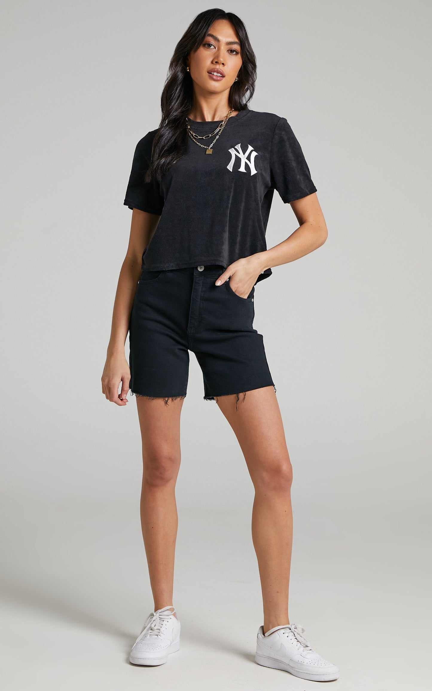 Majestic - Terry Towelling Boxy Tee Yankees in Washed Black