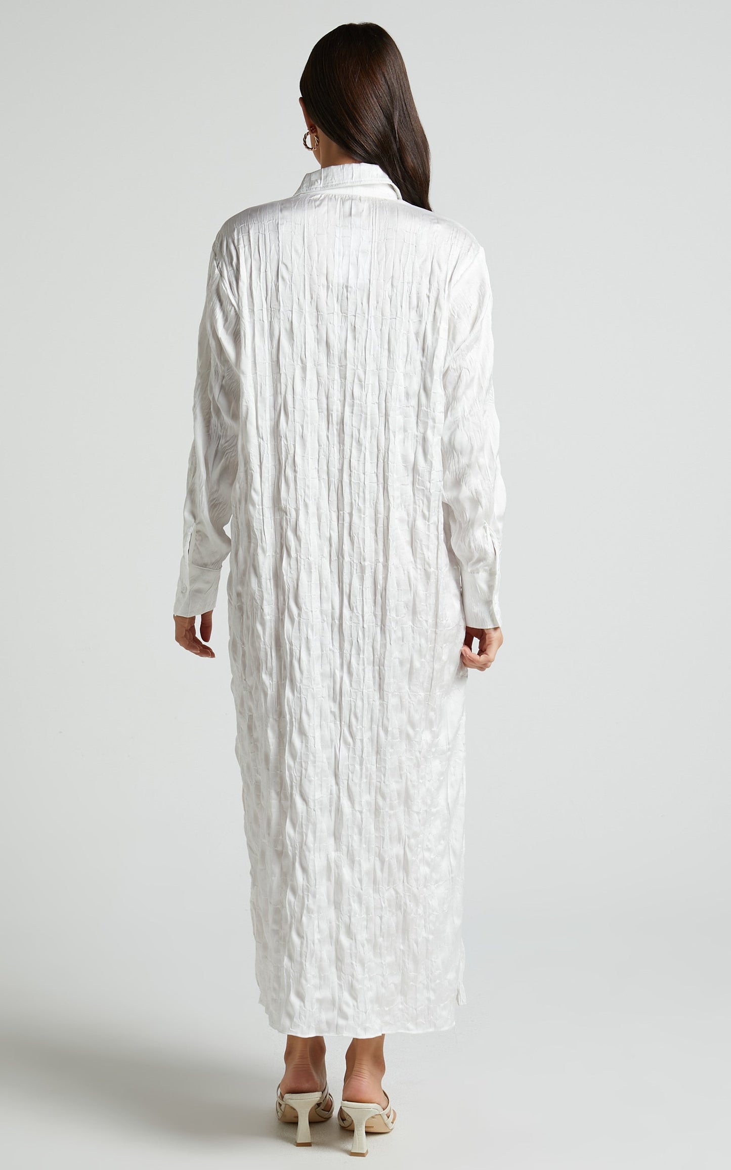Makenna Midi Dress - Long Sleeves Shirt Dress in Oyster