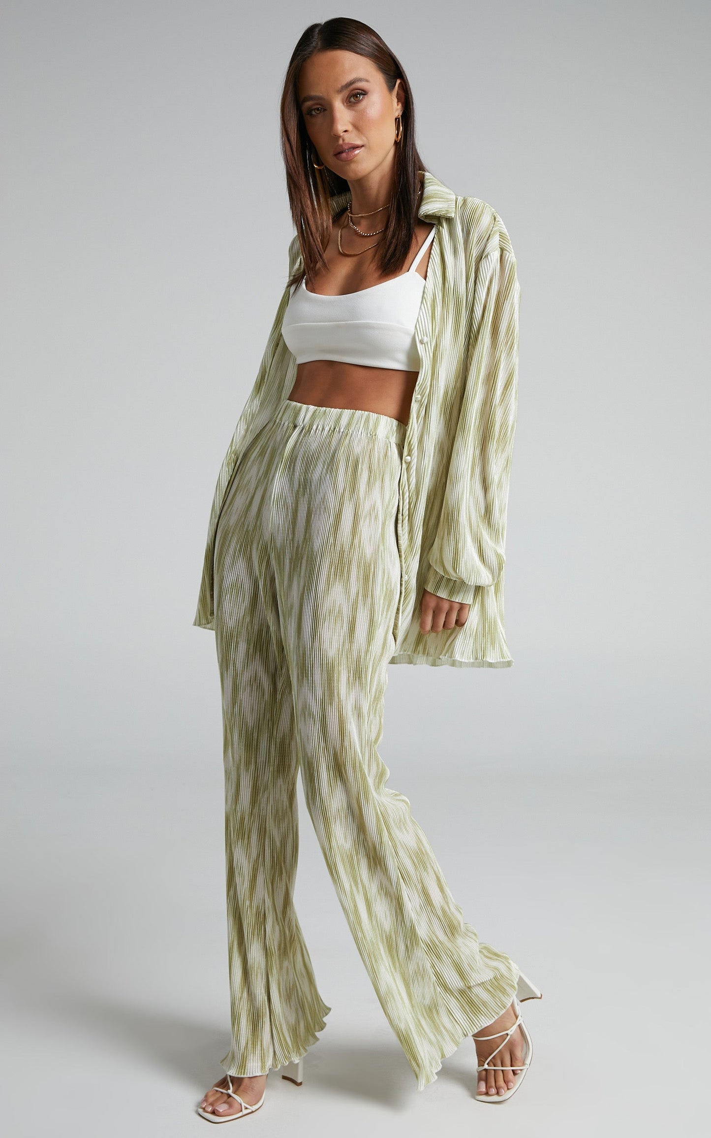 Marfy - Mid Rise Abstract Print Flared Plisse Pant in Green Marble