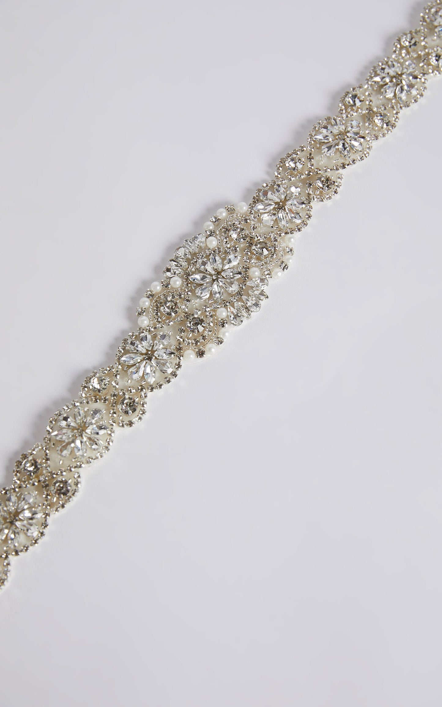 Maurizia Belt - Diamante Pearl Detail Belt in Silver