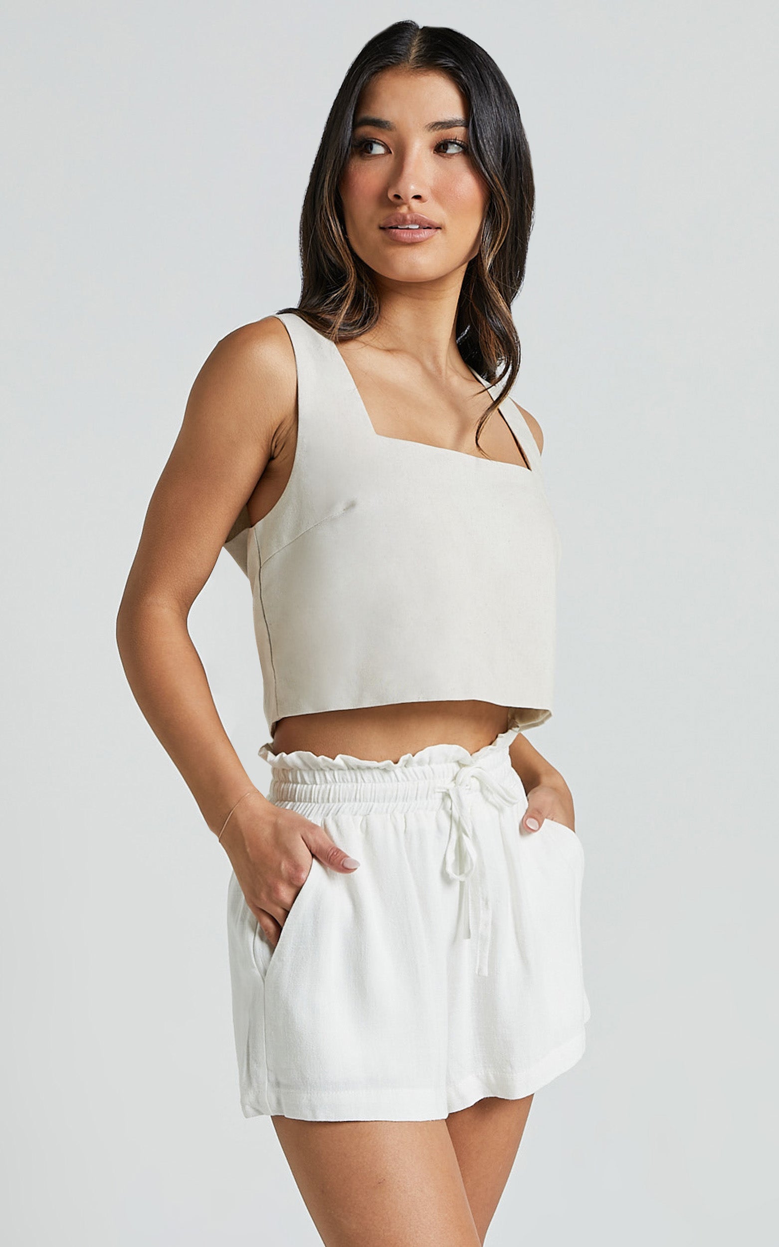 Mavi Shorts - Drawstring Paper Bag Relaxed Linen Shorts in White